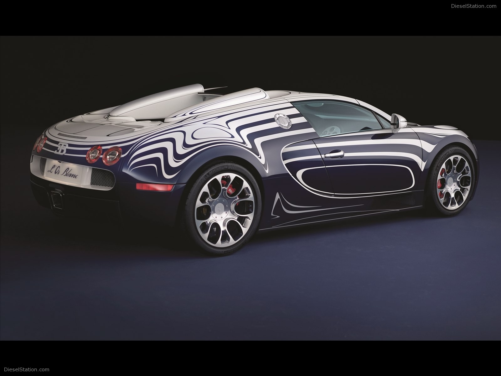 Bugatti Veyron Grand Sport L'Or Blanc 2011 Bugatti Veyron Grand Sport L'Or Blanc 2011