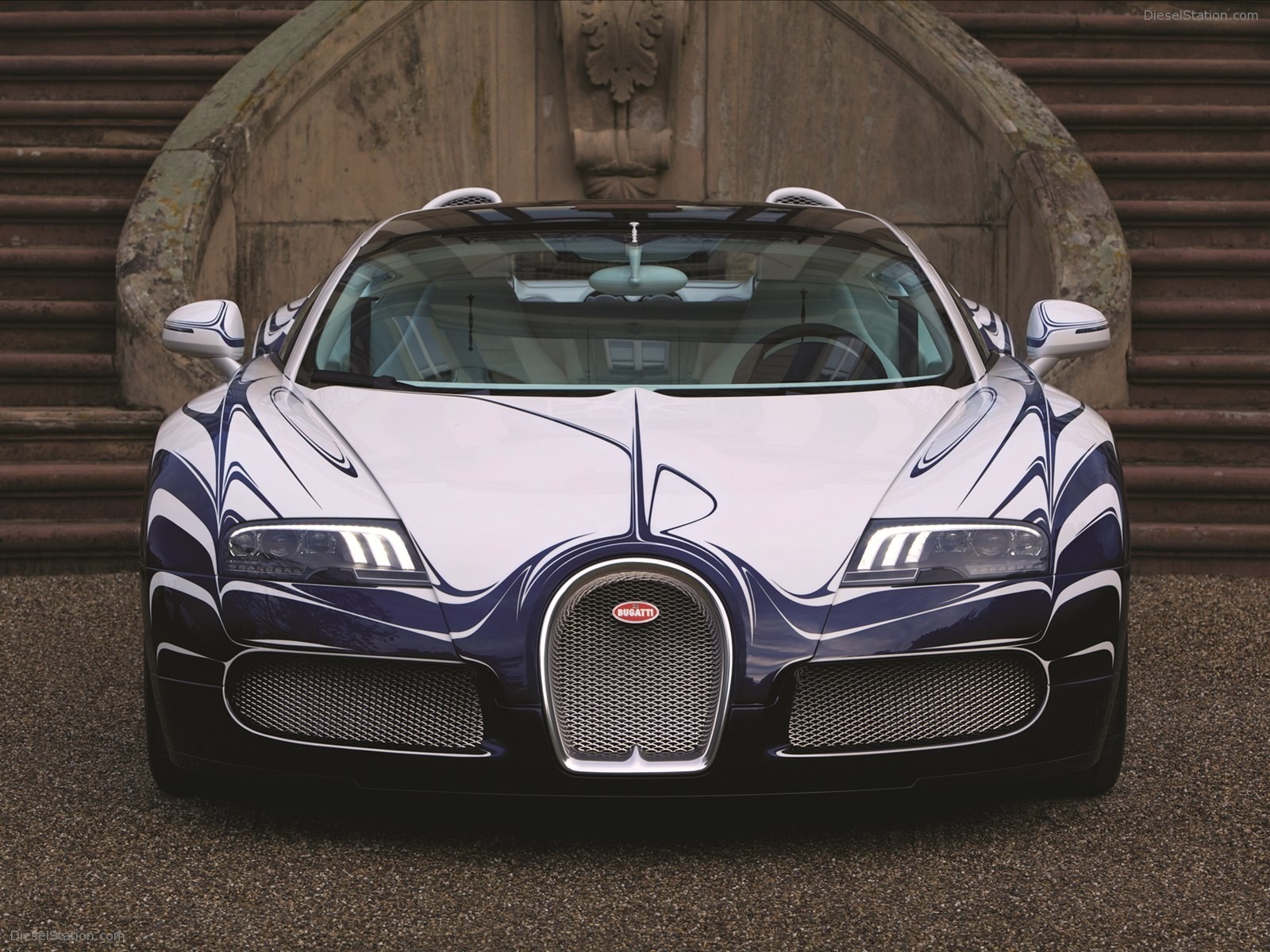 Bugatti Veyron Grand Sport L'Or Blanc 2011 Bugatti Veyron Grand Sport L'Or Blanc 2011