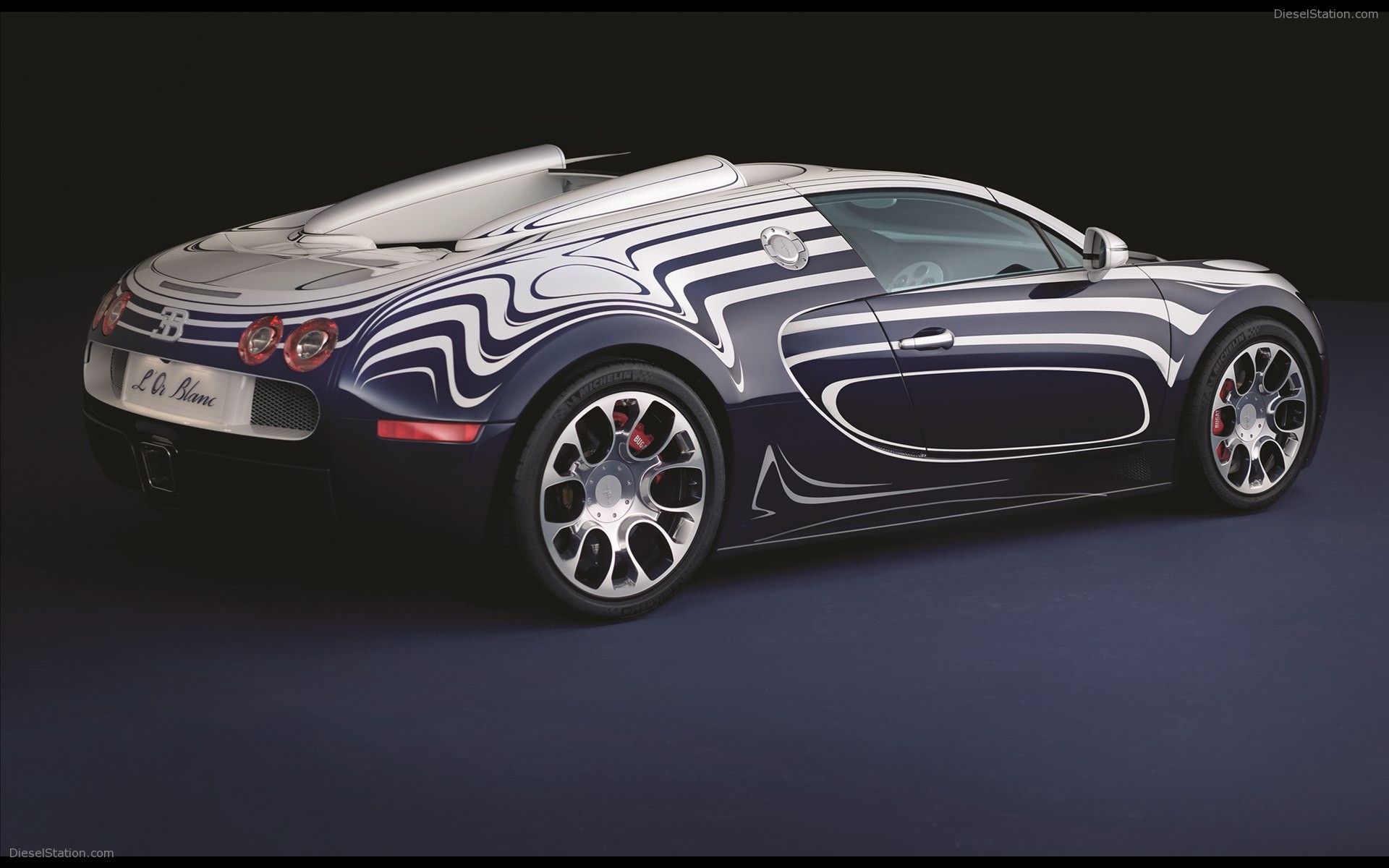 Bugatti Veyron Grand Sport L'Or Blanc 2011 Bugatti Veyron Grand Sport L'Or Blanc 2011
