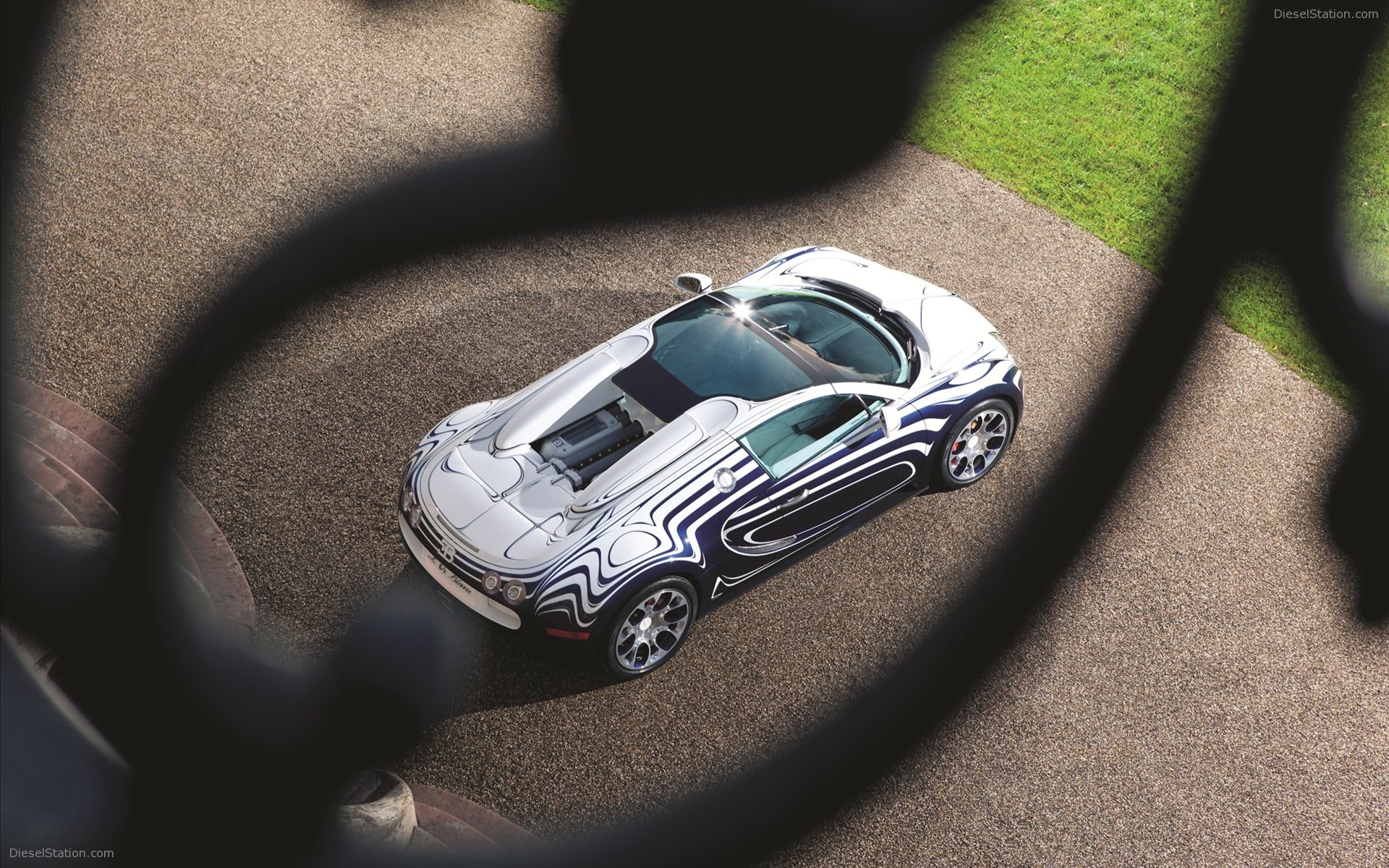 Bugatti Veyron Grand Sport L'Or Blanc 2011 Bugatti Veyron Grand Sport L'Or Blanc 2011