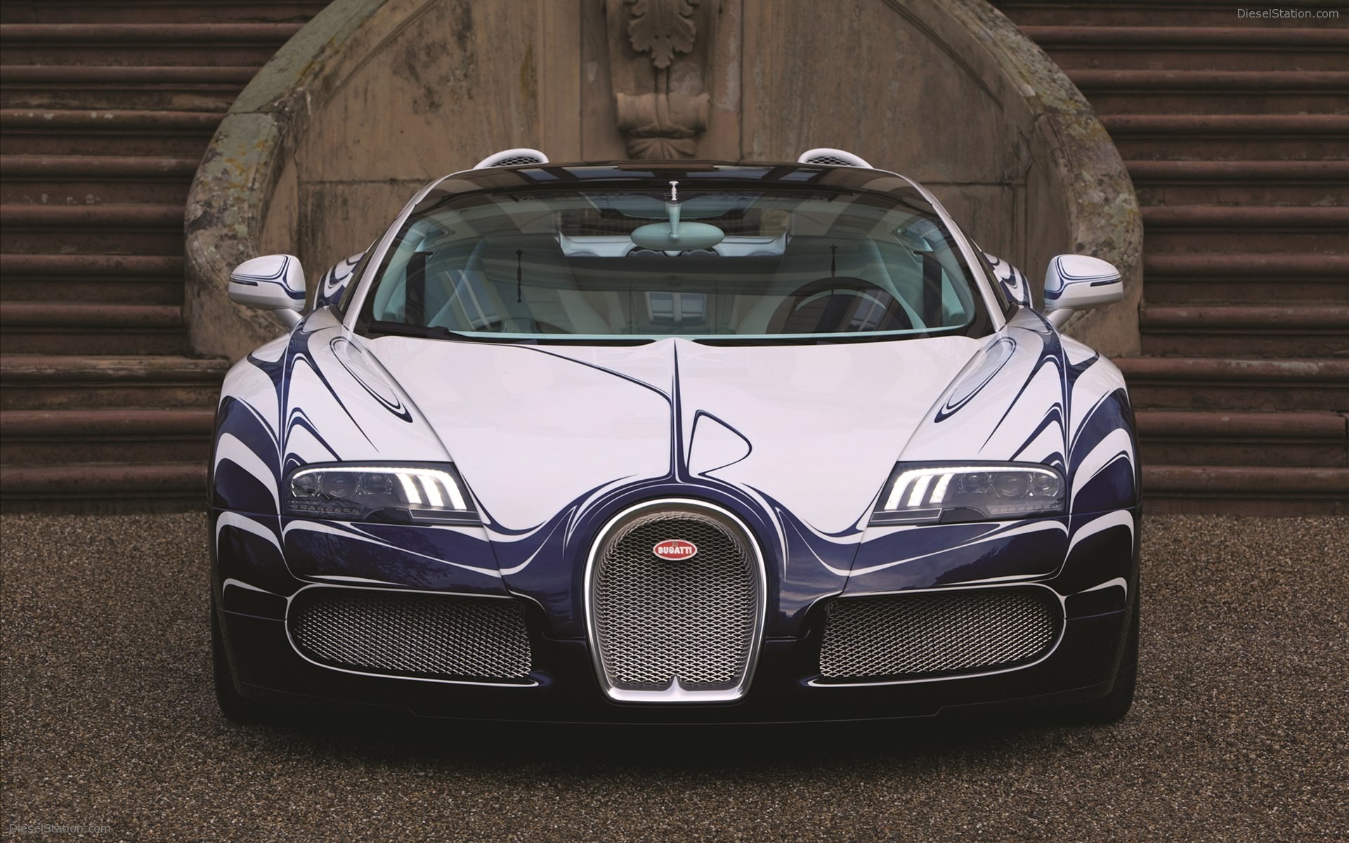 Bugatti Veyron Grand Sport L'Or Blanc 2011 Bugatti Veyron Grand Sport L'Or Blanc 2011