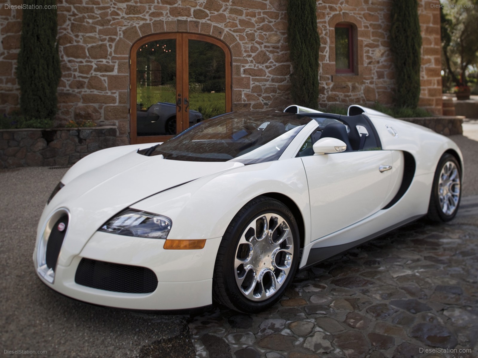 Bugatti Veyron 16.4 Grand Sport Production Start