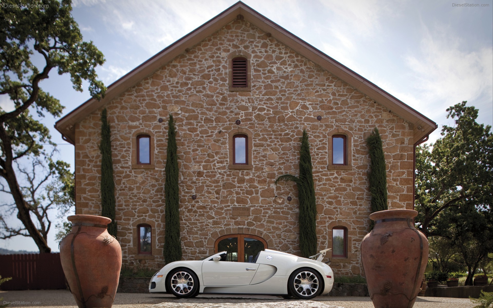 Bugatti Veyron 16.4 Grand Sport Production Start Bugatti Veyron 16.4 Grand Sport Production Start
