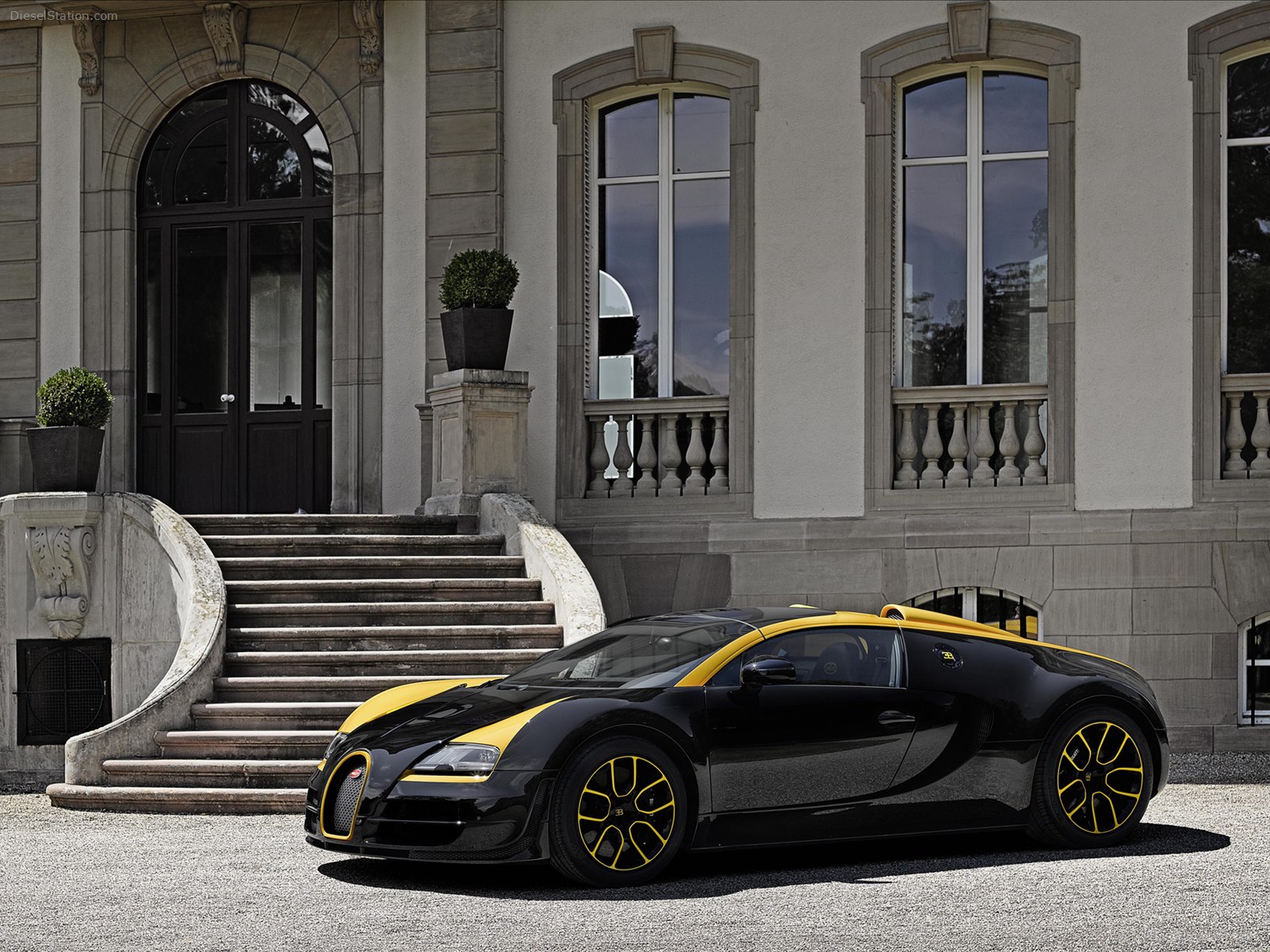Bugatti Veyron Grand Sport Vitesse 1of1 2014 Bugatti Veyron Grand Sport Vitesse 1of1 2014
