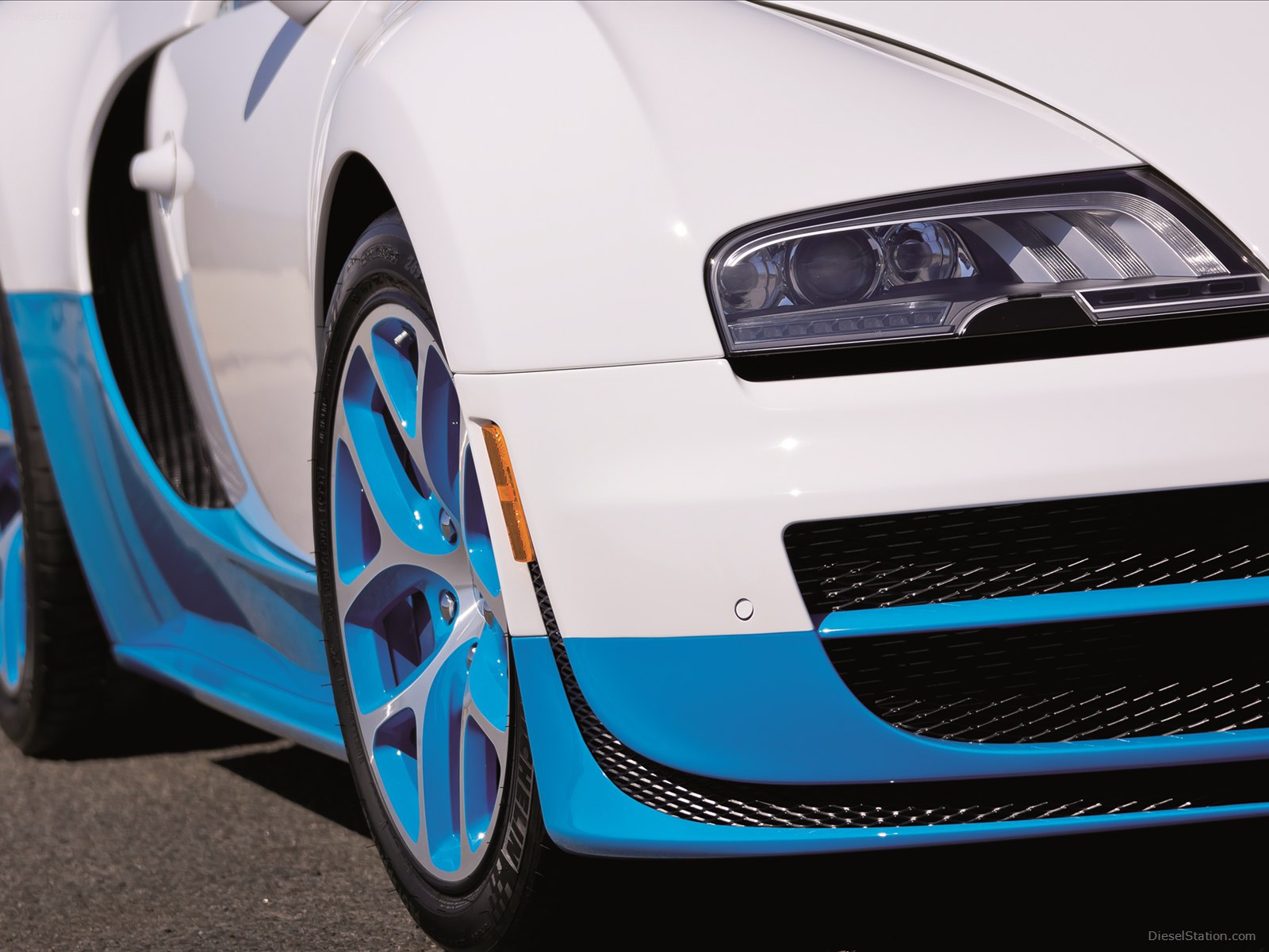 Bugatti Veyron Grand Sport Vitesse 2012