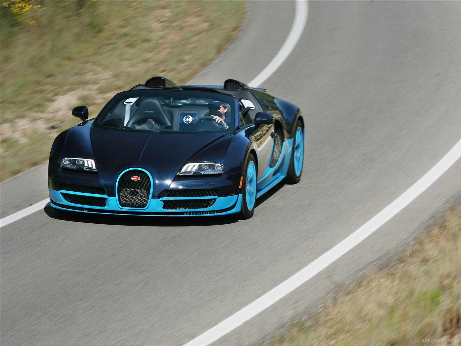 Bugatti Veyron Grand Sport Vitesse 2012 Bugatti Veyron Grand Sport Vitesse 2012