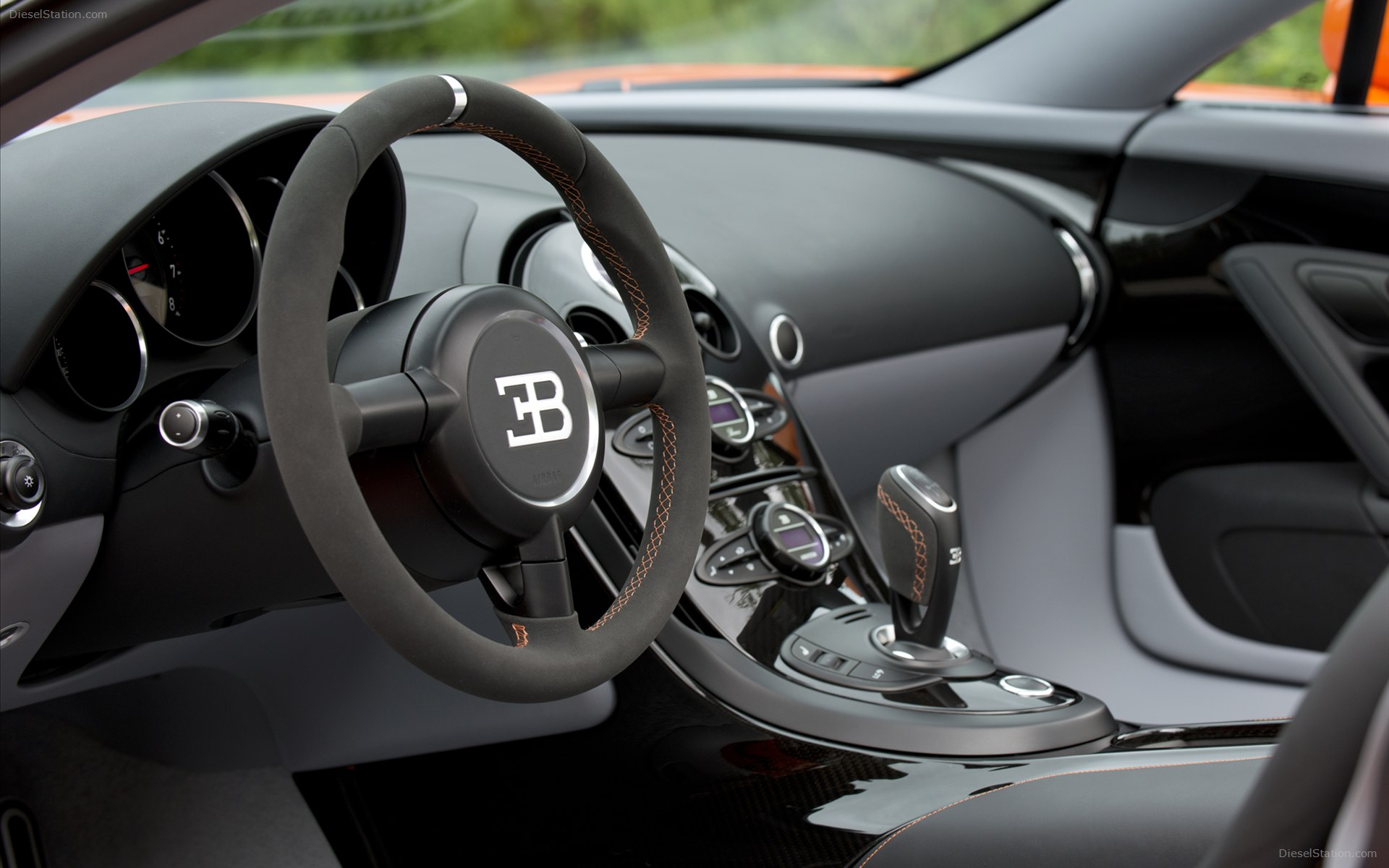 Bugatti Veyron Grand Sport Vitesse 2012
