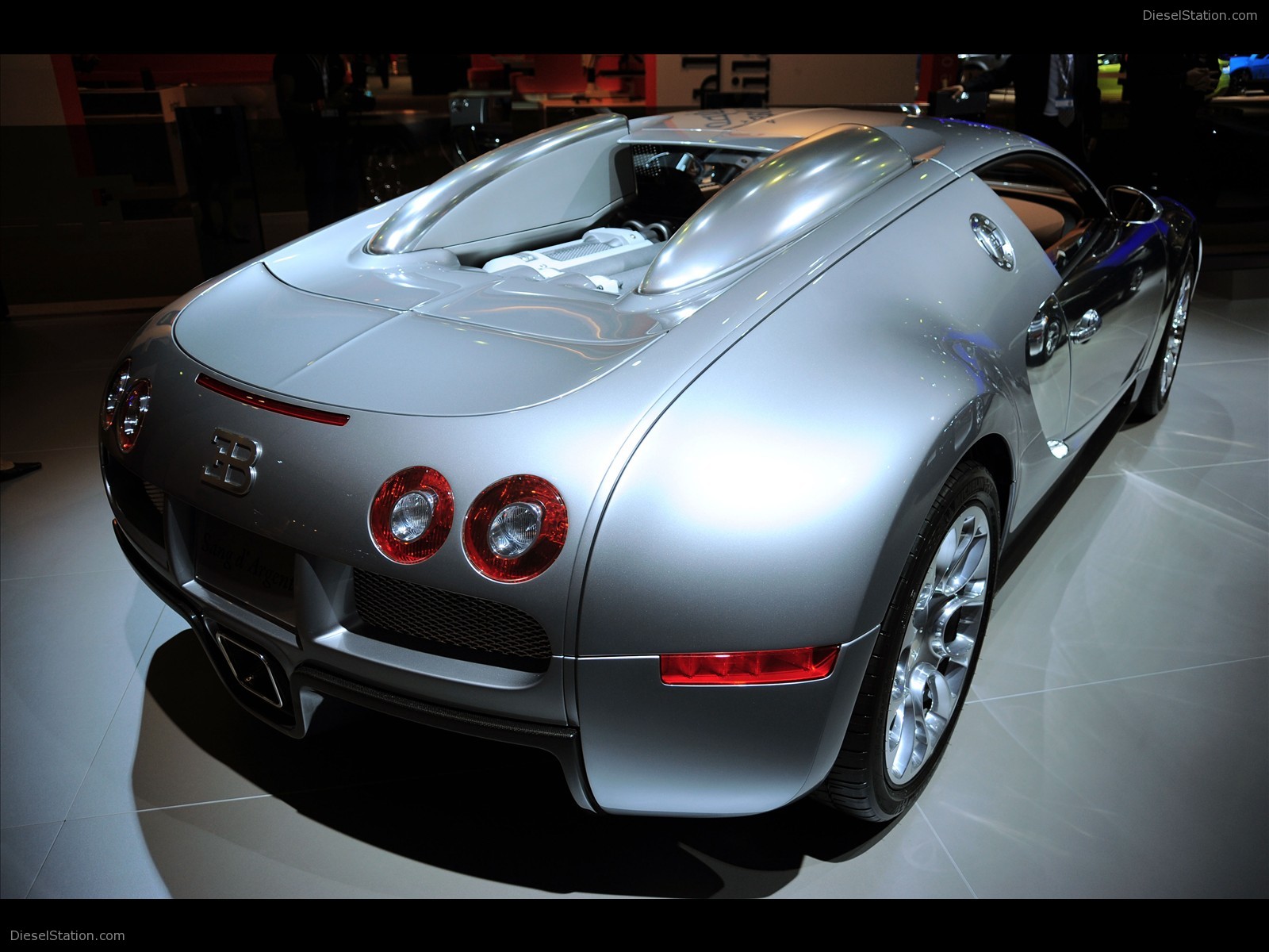 Bugatti Veyron Centenary Special Editon Dubai Bugatti Veyron Centenary Special Editon Dubai