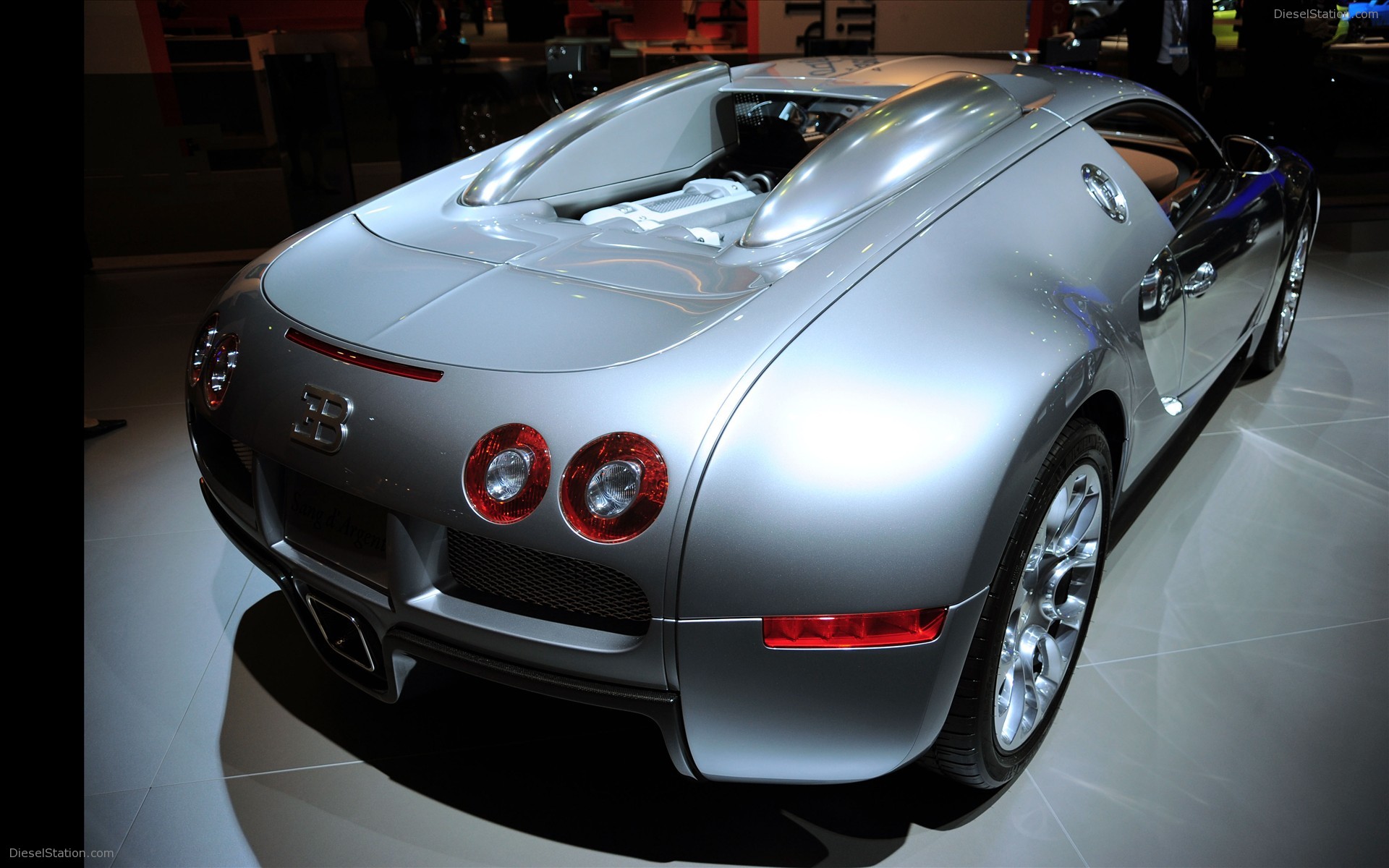 Bugatti Veyron Centenary Special Editon Dubai Bugatti Veyron Centenary Special Editon Dubai