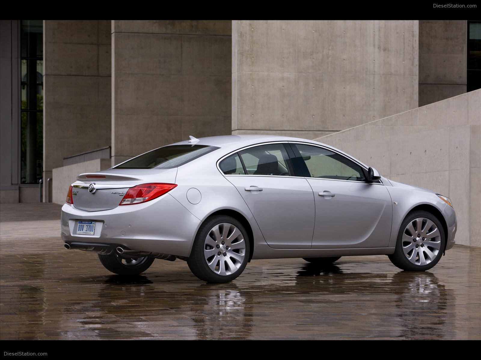 2011 Buick Regal Sport Sedan