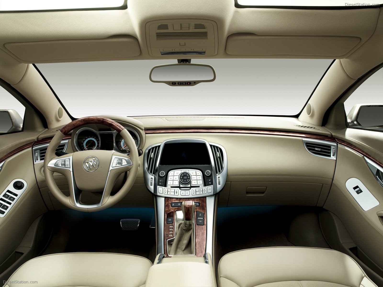 Buick Invicta