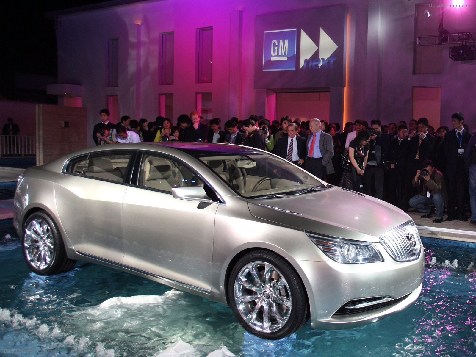 Buick Invicta
