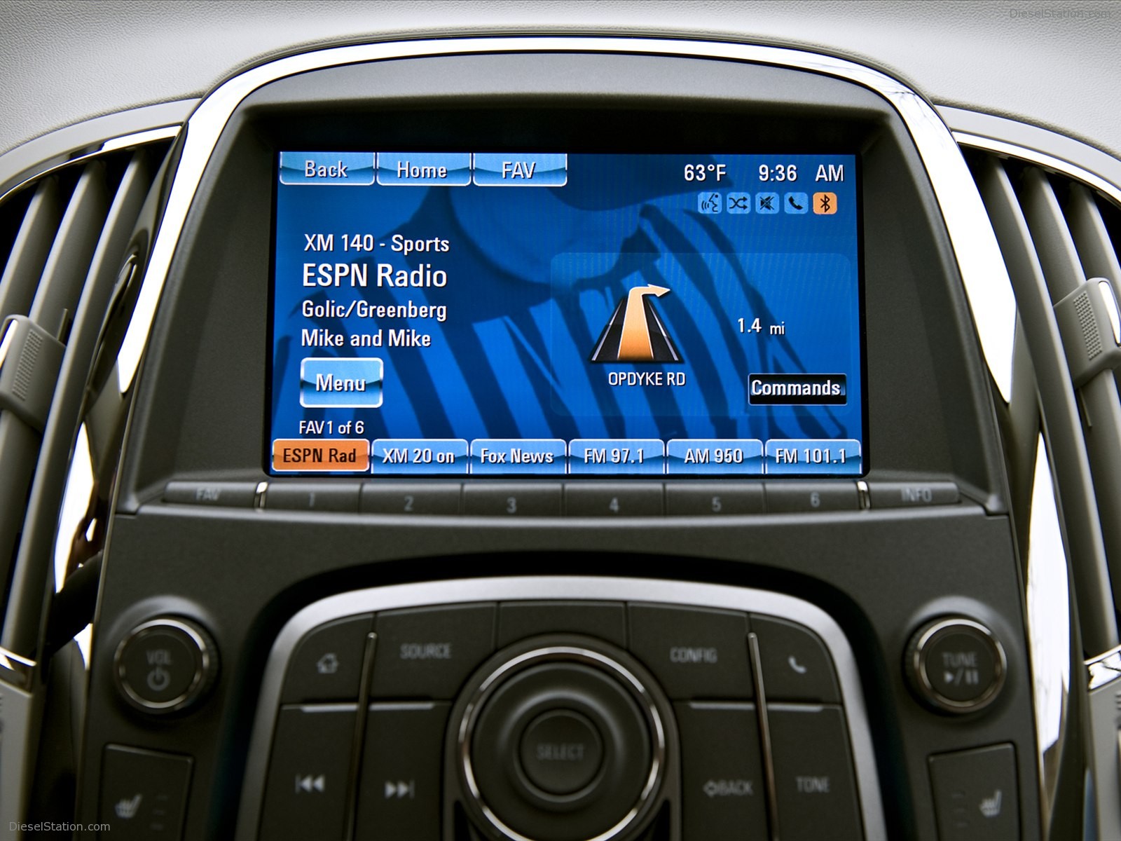 Buick LaCrosse 2012