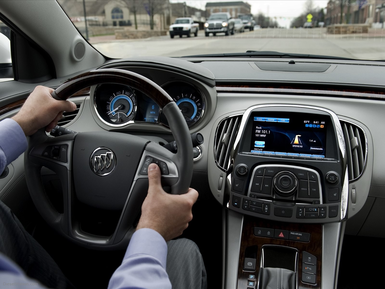 Buick LaCrosse 2012
