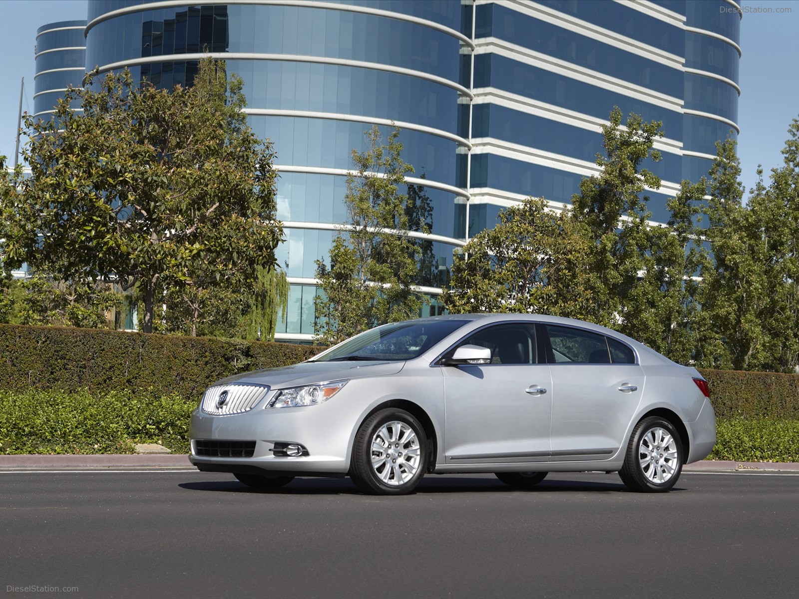 Buick LaCrosse 2012