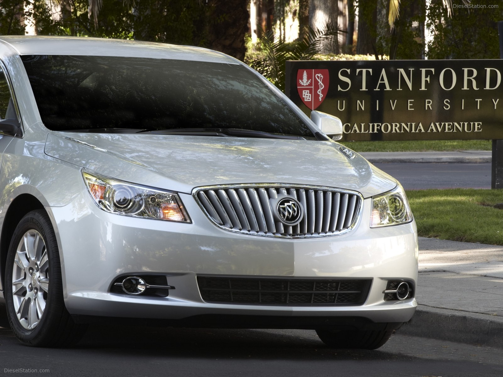 Buick LaCrosse 2012