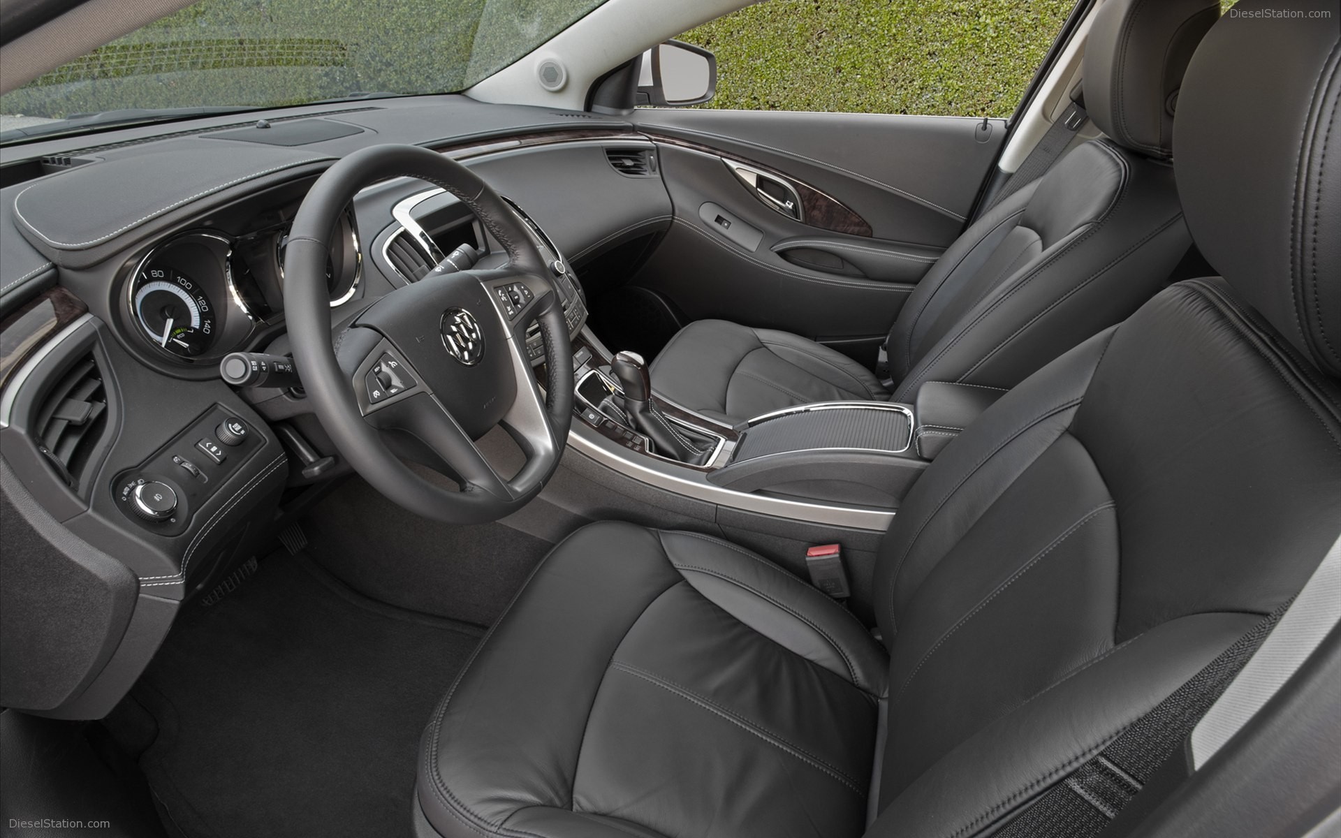 Buick LaCrosse 2012