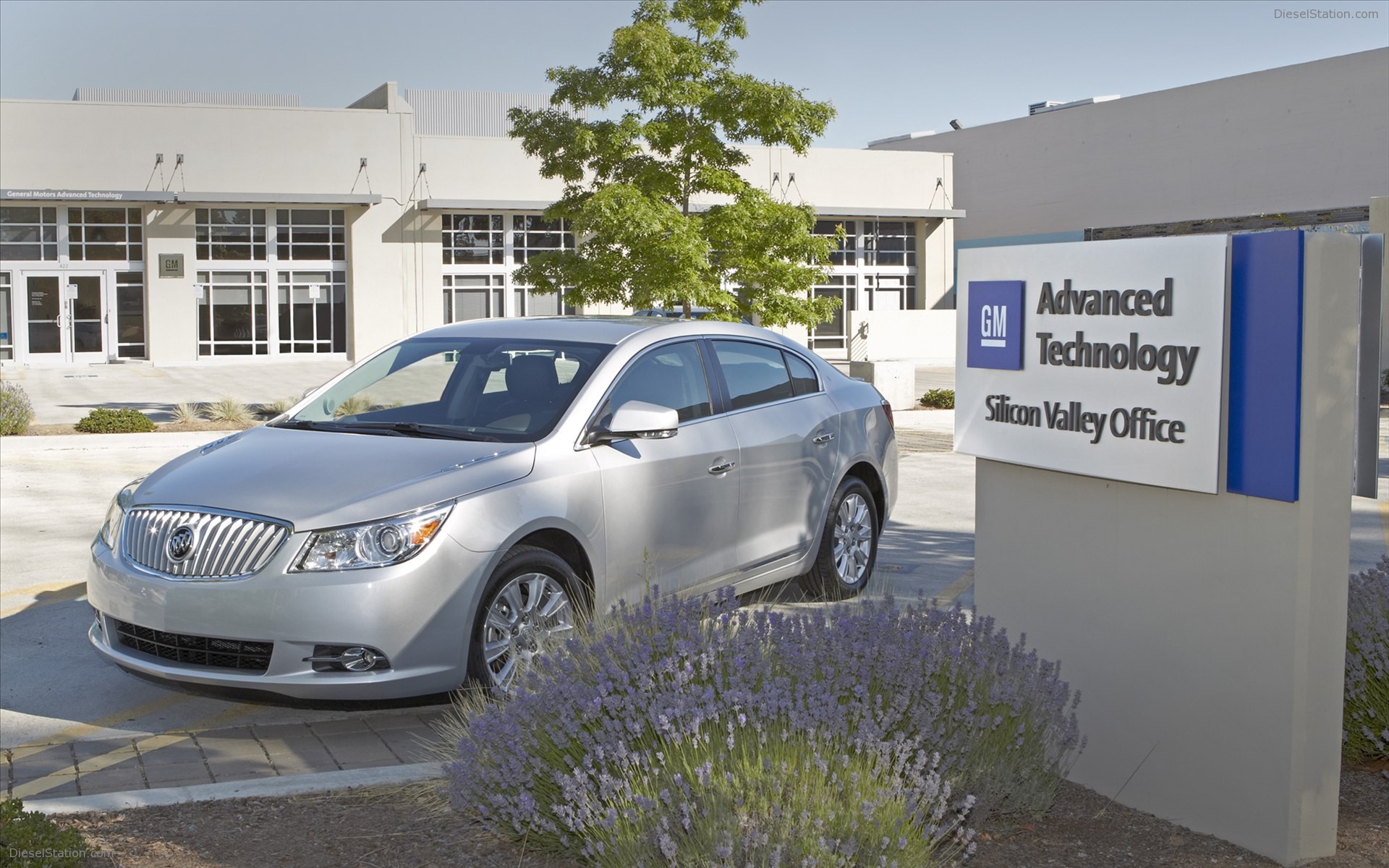 Buick LaCrosse 2012