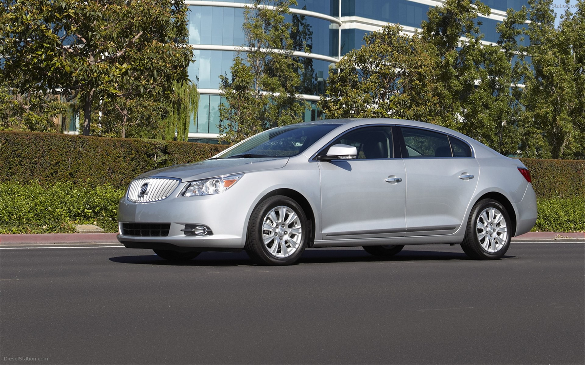 Buick LaCrosse 2012