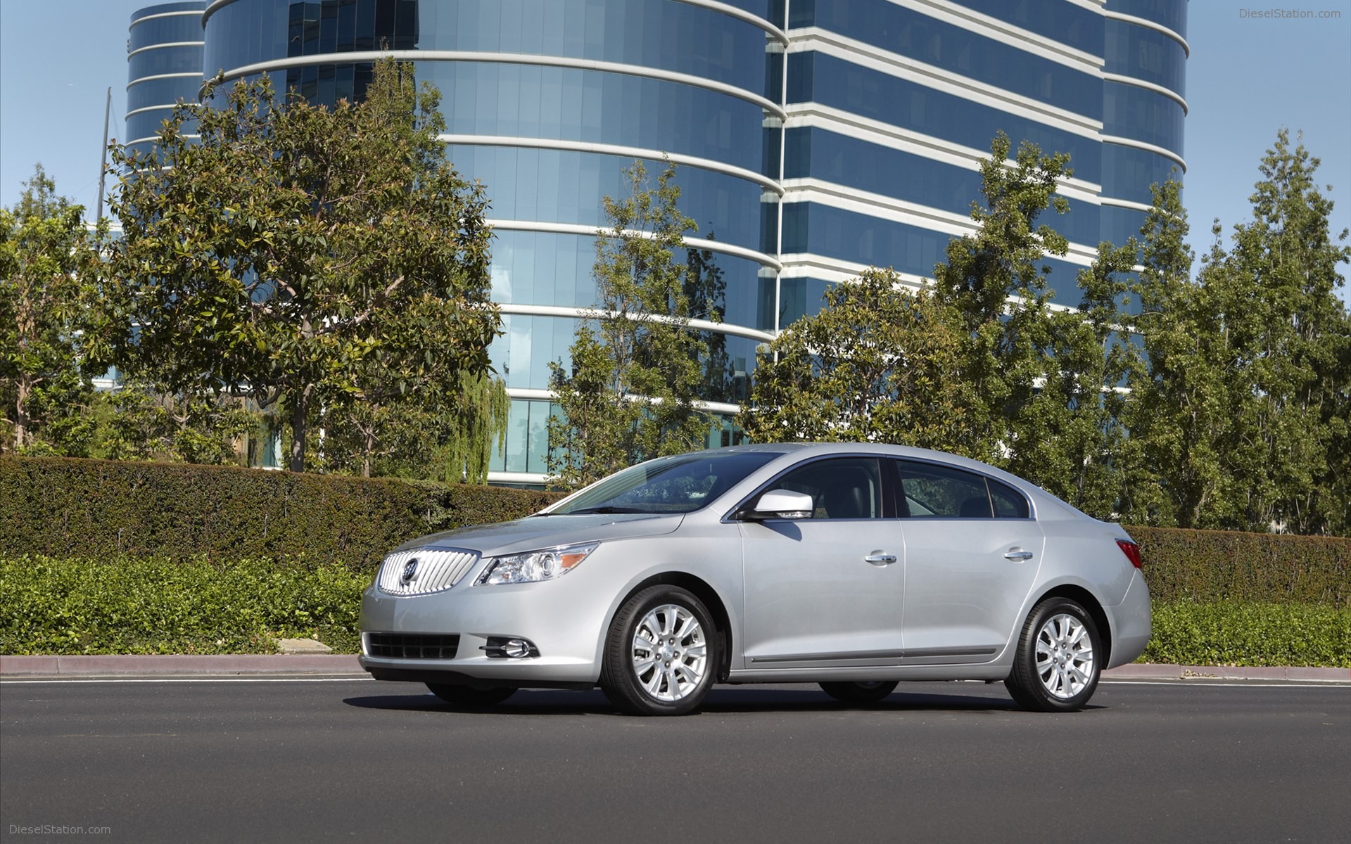 Buick LaCrosse 2012