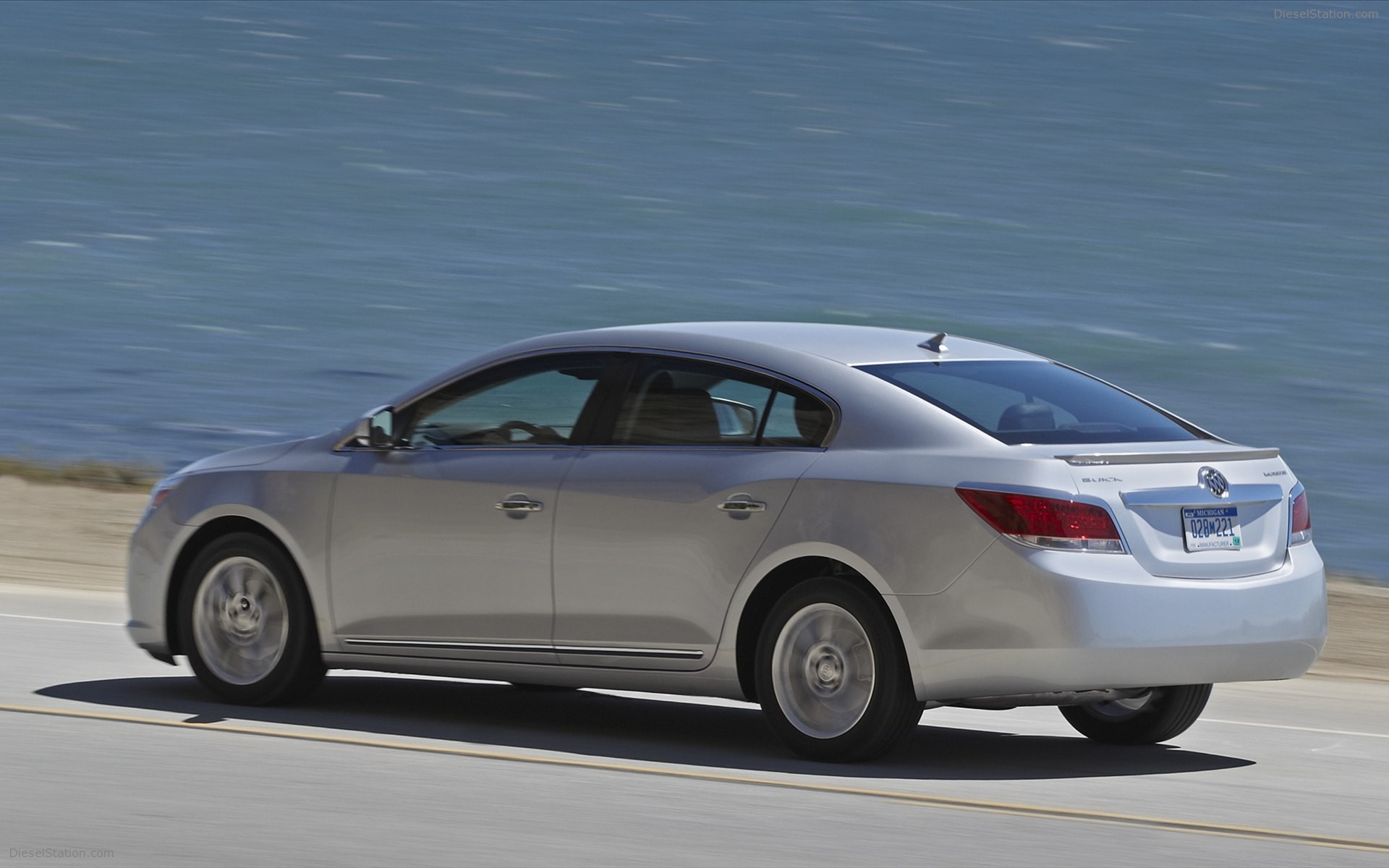 Buick LaCrosse 2012