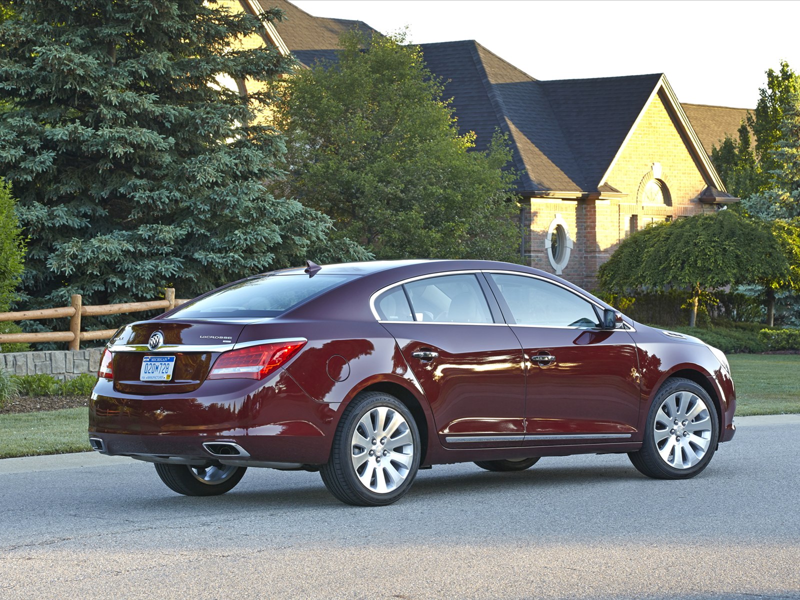 Buick LaCrosse 2014