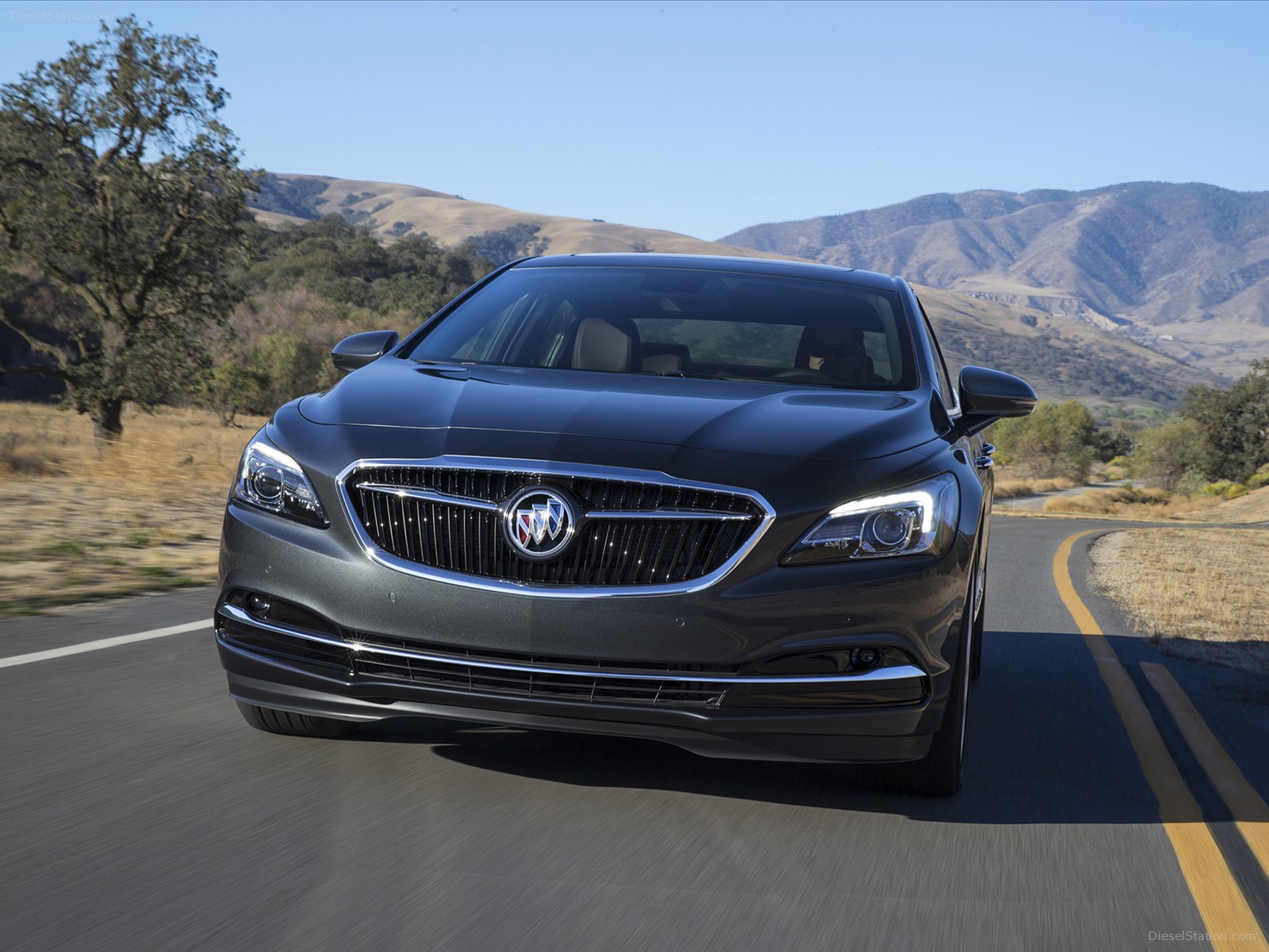 Buick LaCrosse 2017