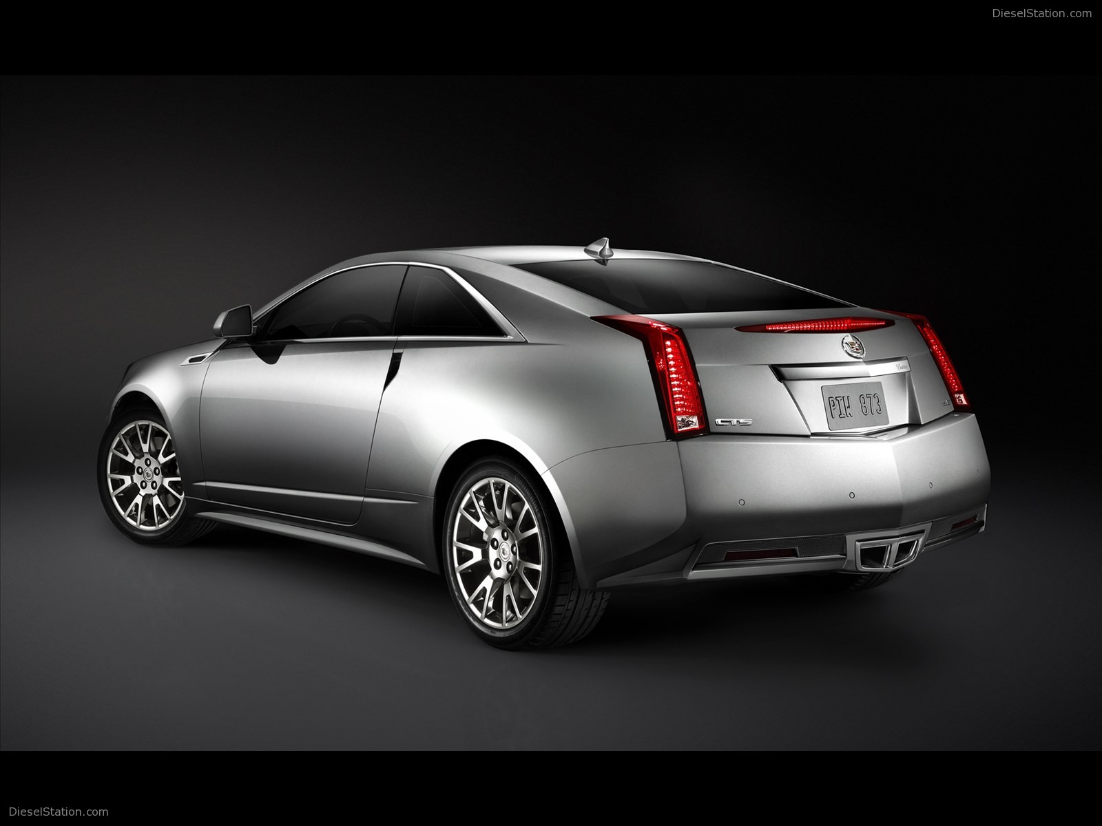 Cadillac CTS Coupe 2011
