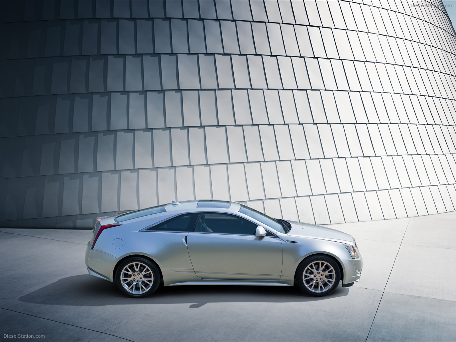 Cadillac CTS Coupe 2011