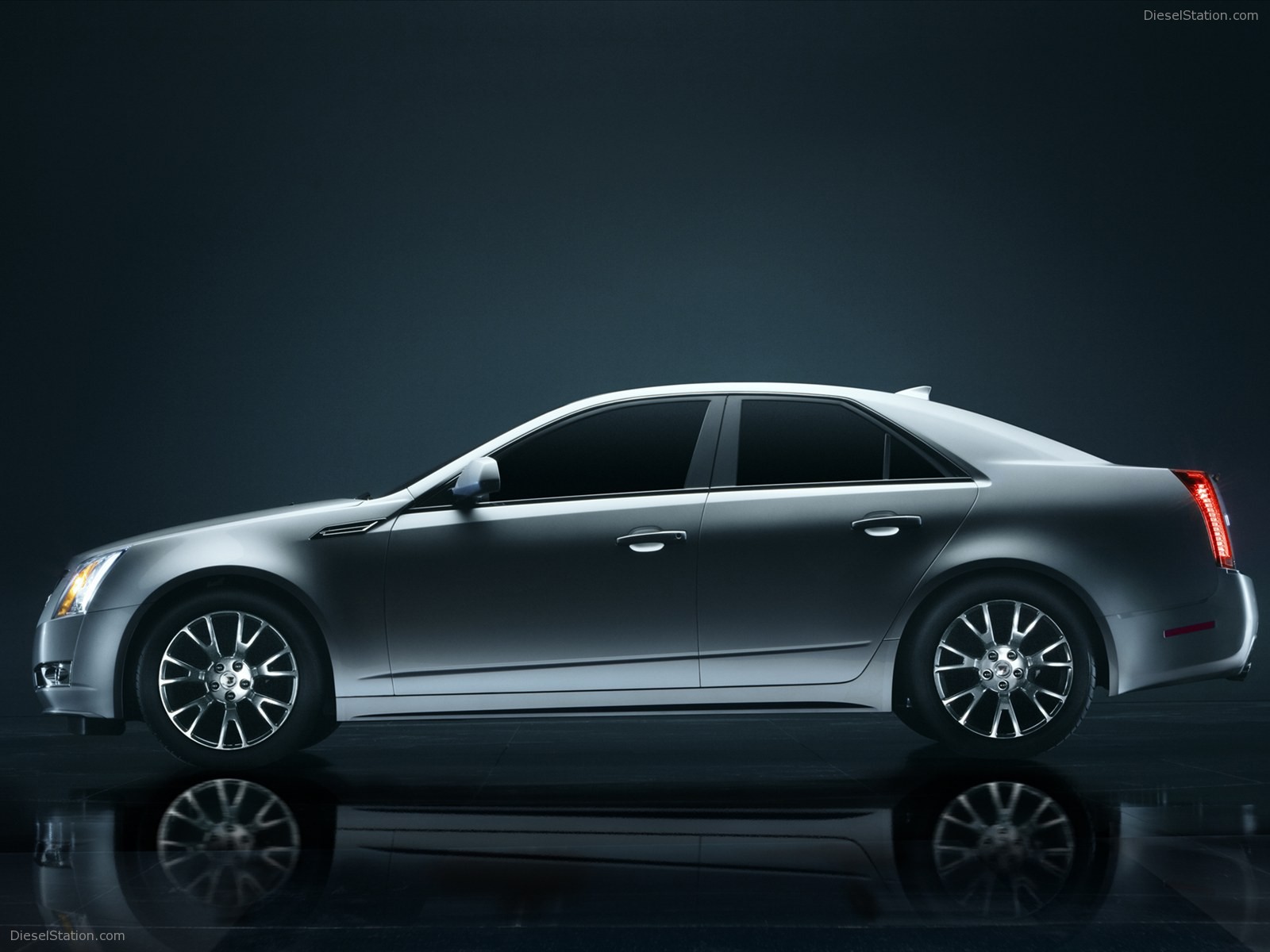 Cadillac CTS Sport Sedan 2011