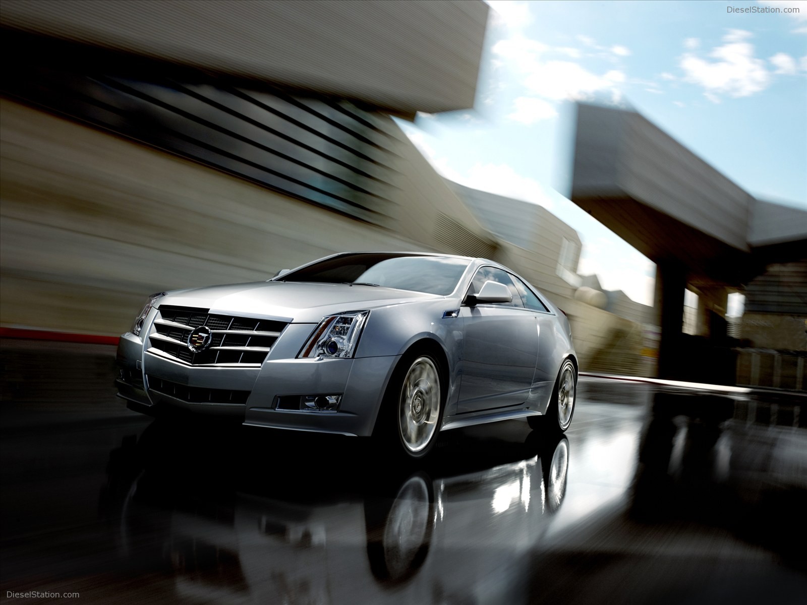 Cadillac CTS Sport Sedan 2011