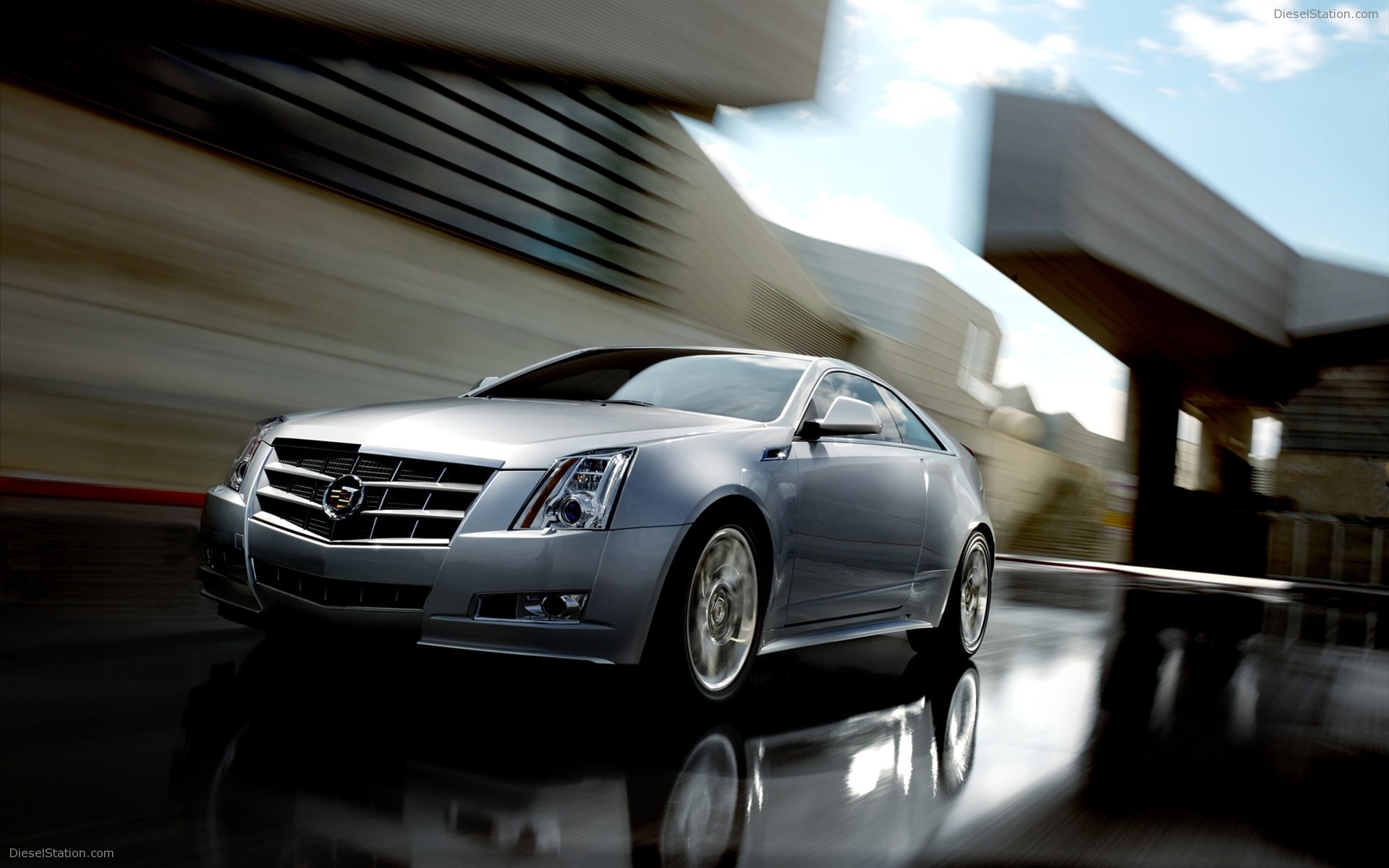 Cadillac CTS Sport Sedan 2011