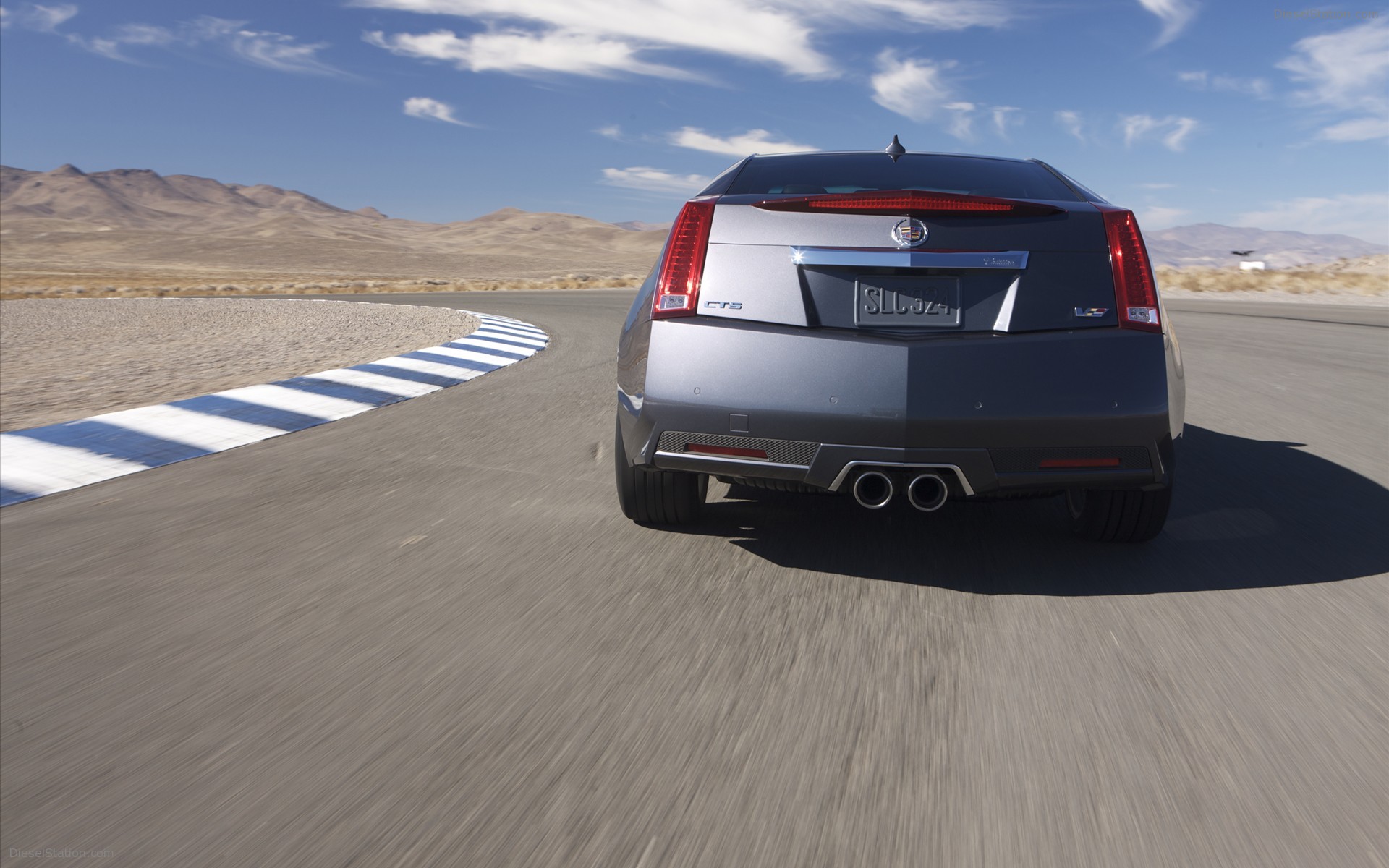 Cadillac CTS-V Coupe 2011