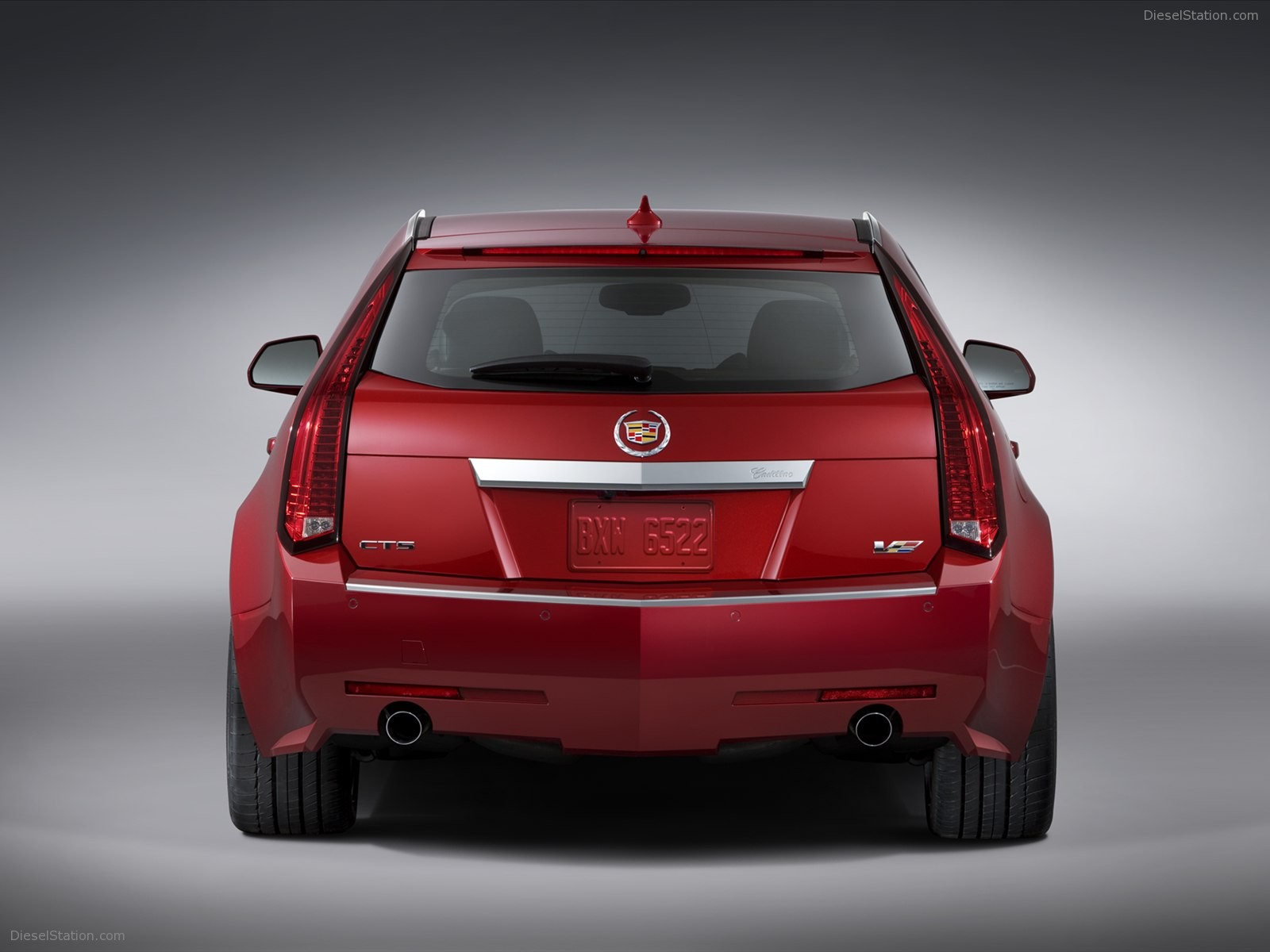 Cadillac CTS-V Wagon 2012