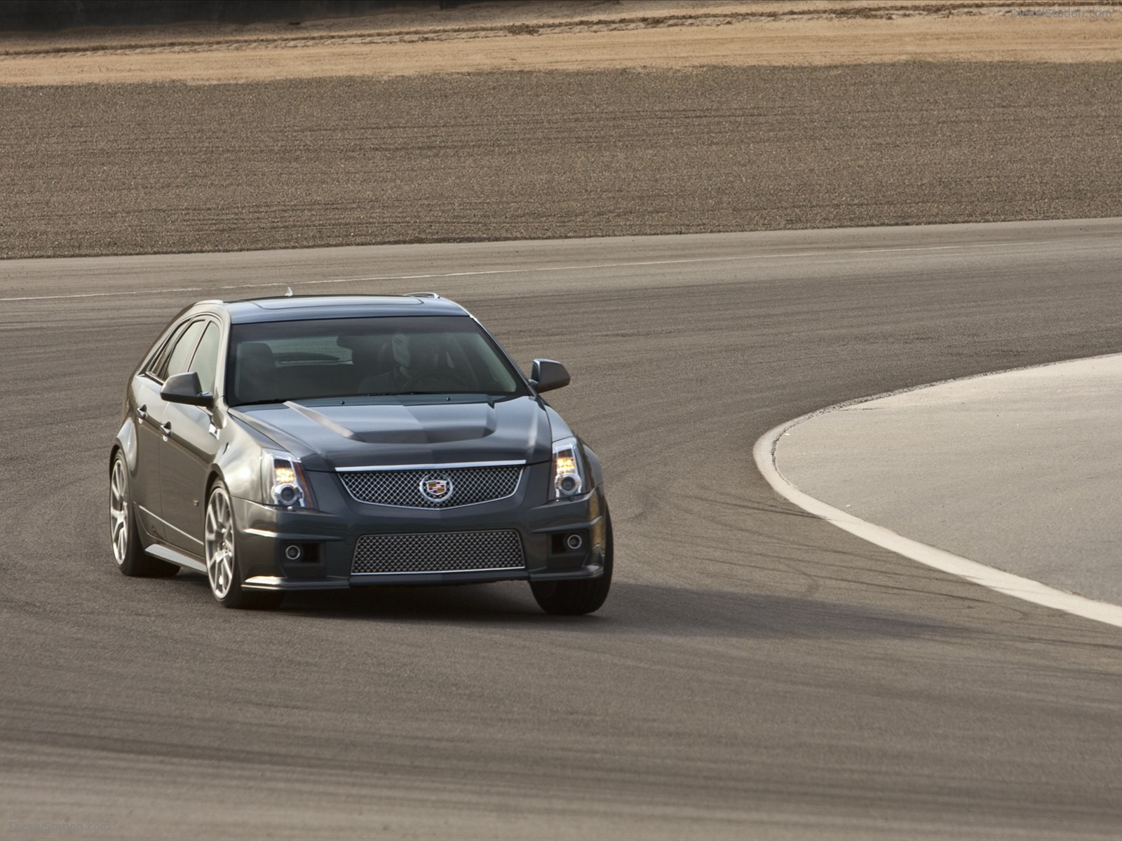 Cadillac CTS-V Wagon 2012