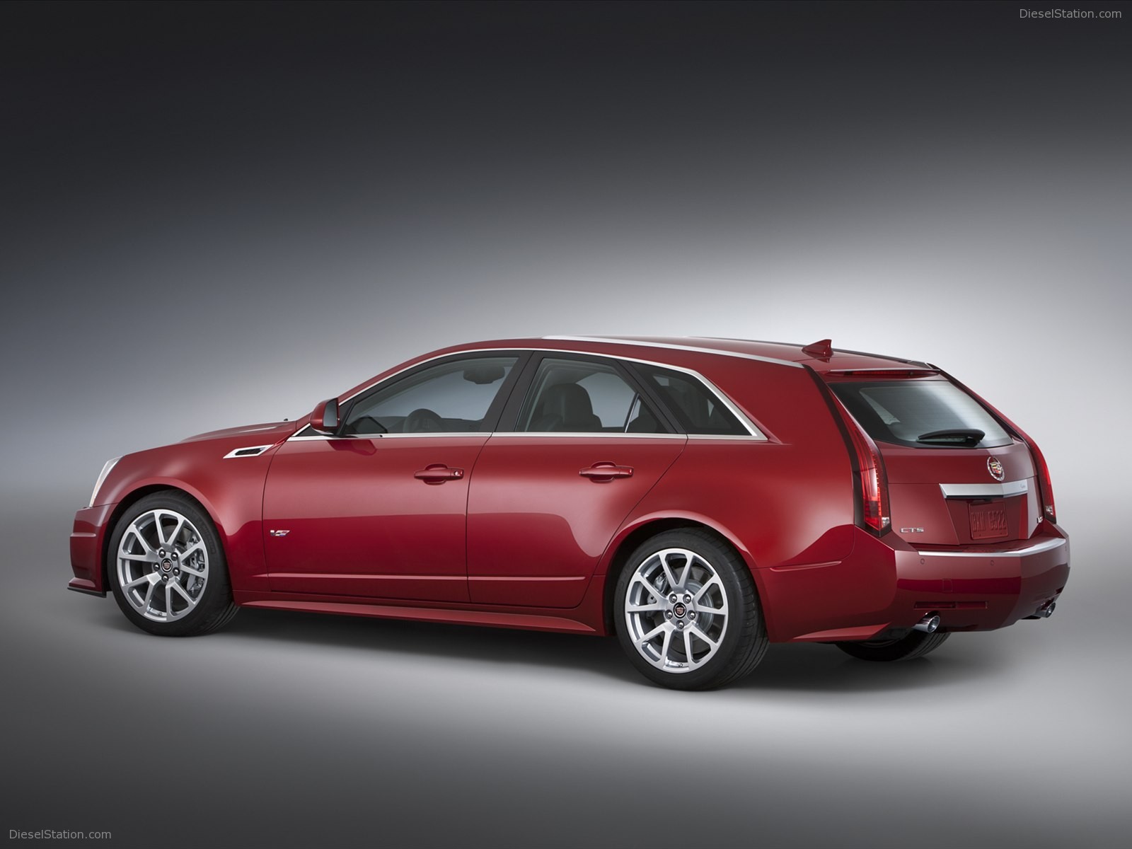 Cadillac CTS-V Wagon 2012