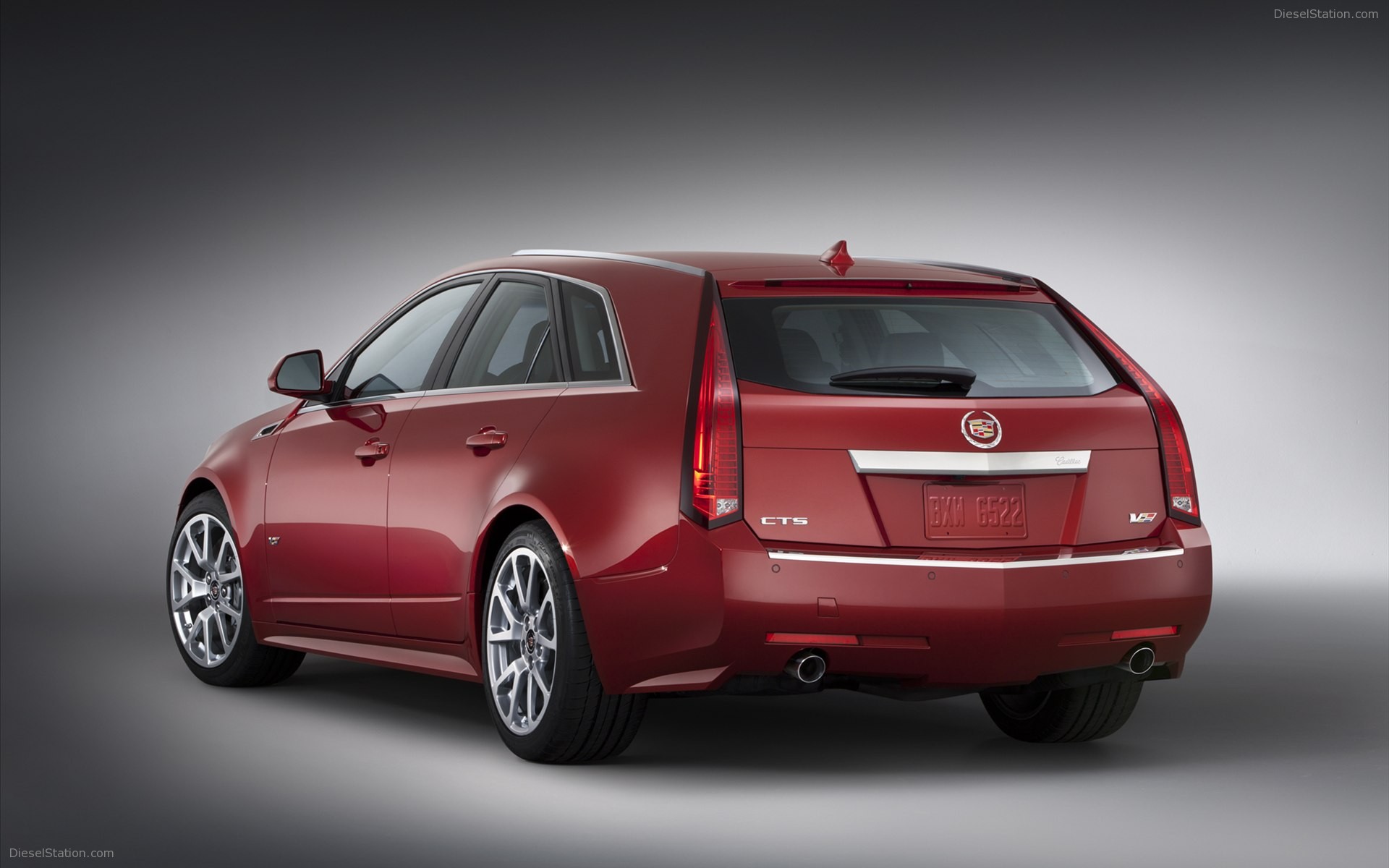 Cadillac CTS-V Wagon 2012