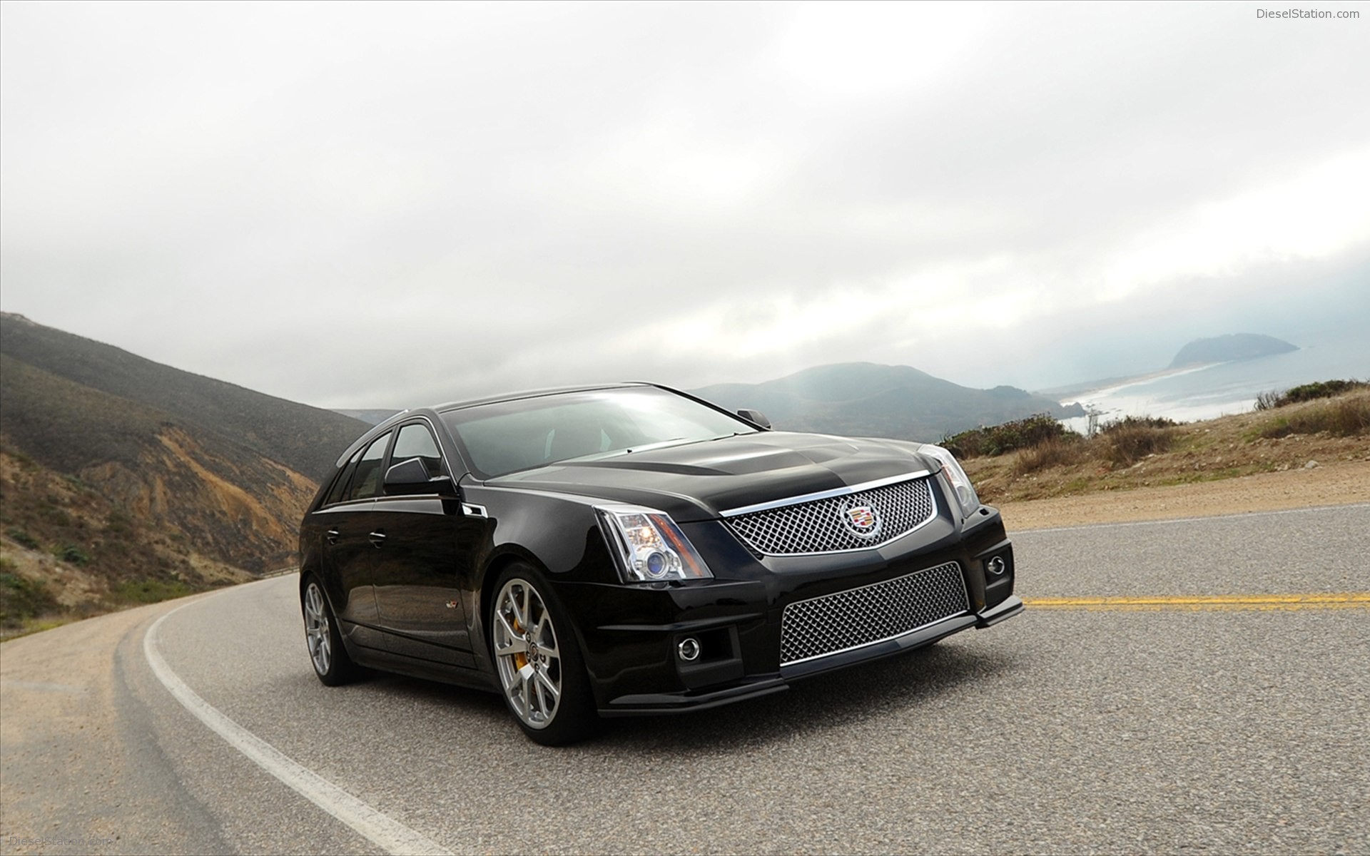 Cadillac CTS-V Wagon 2012