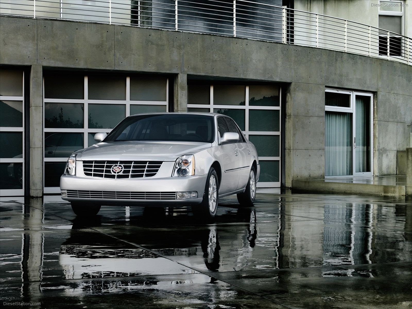 Cadillac DTS 2011