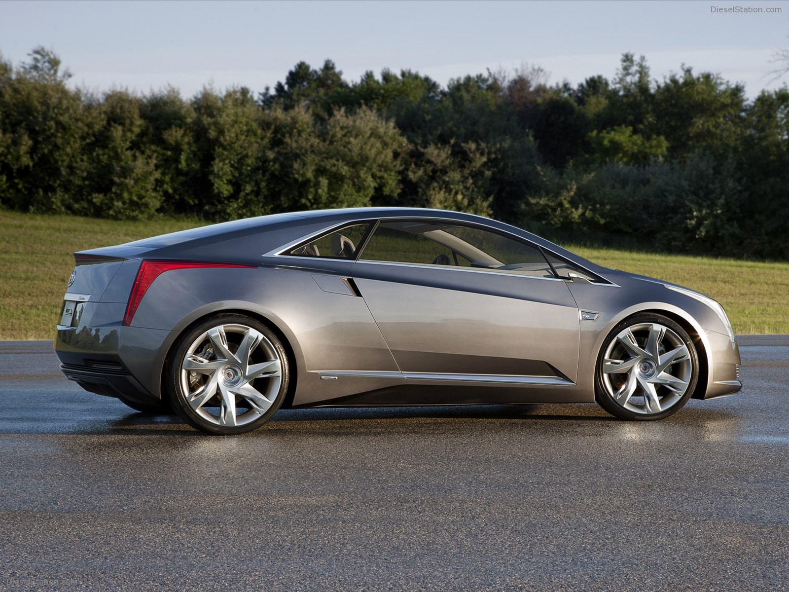 Cadillac ELR 2012