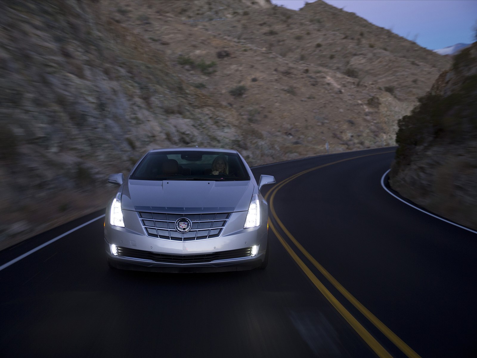 Cadillac ELR 2014
