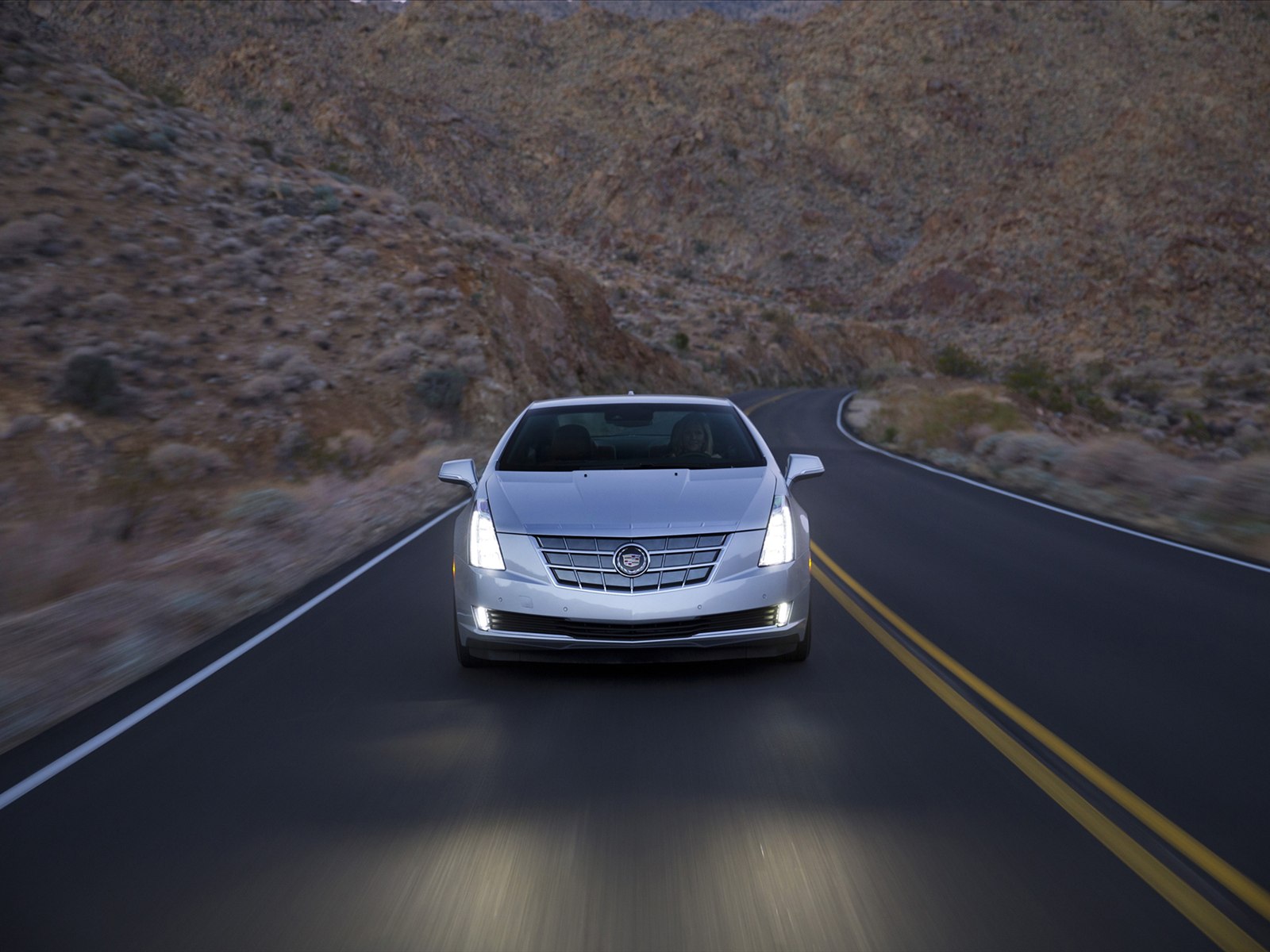 Cadillac ELR 2014