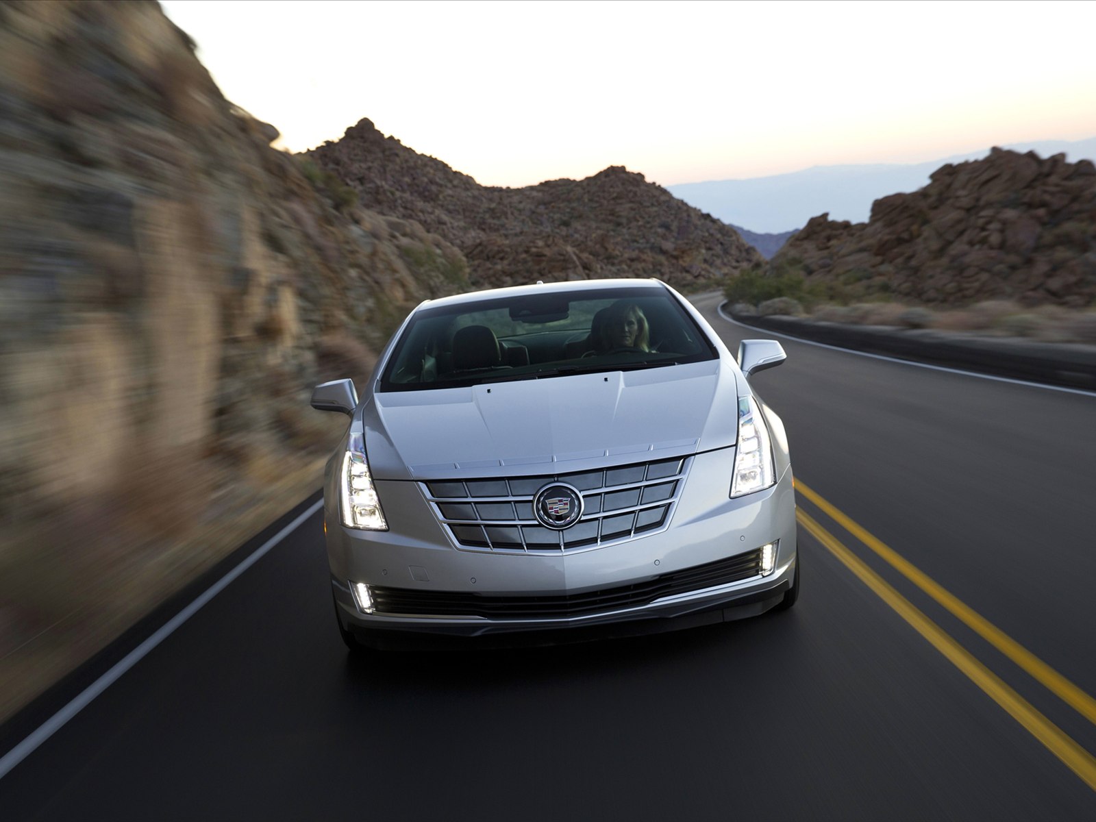 Cadillac ELR 2014