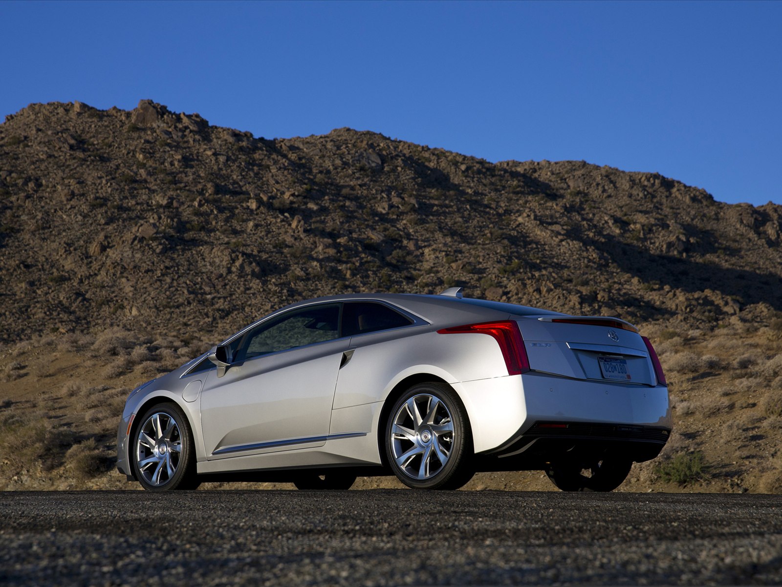 Cadillac ELR 2014