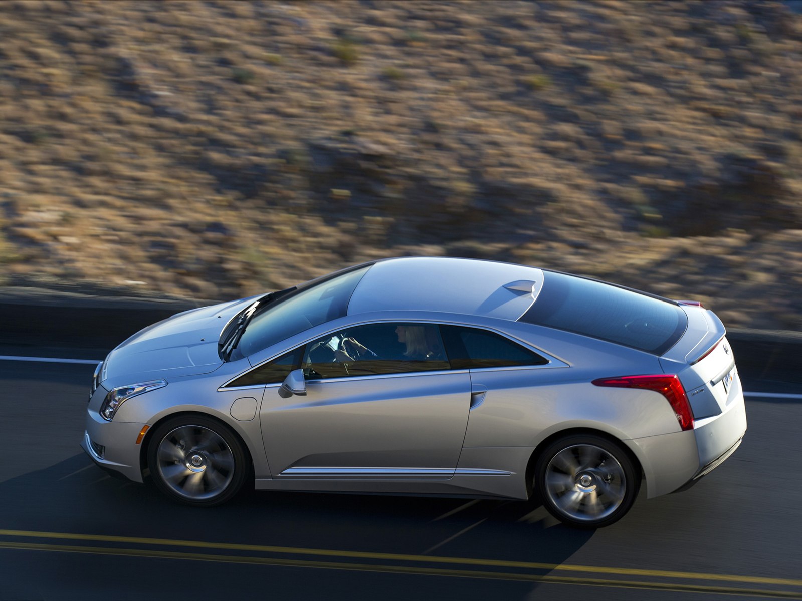 Cadillac ELR 2014