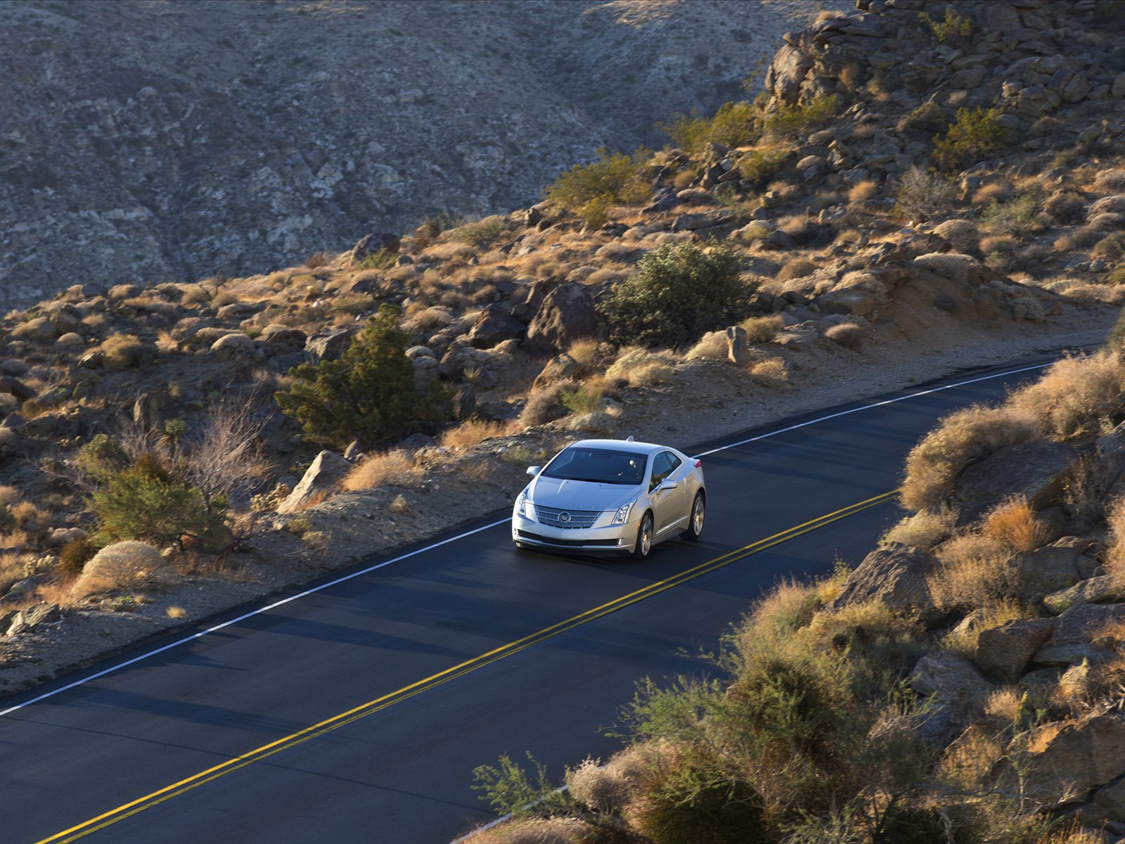 Cadillac ELR 2014