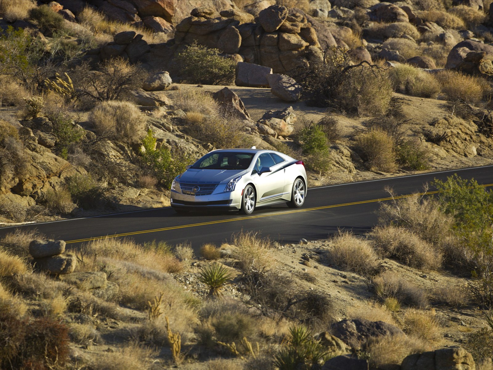 Cadillac ELR 2014