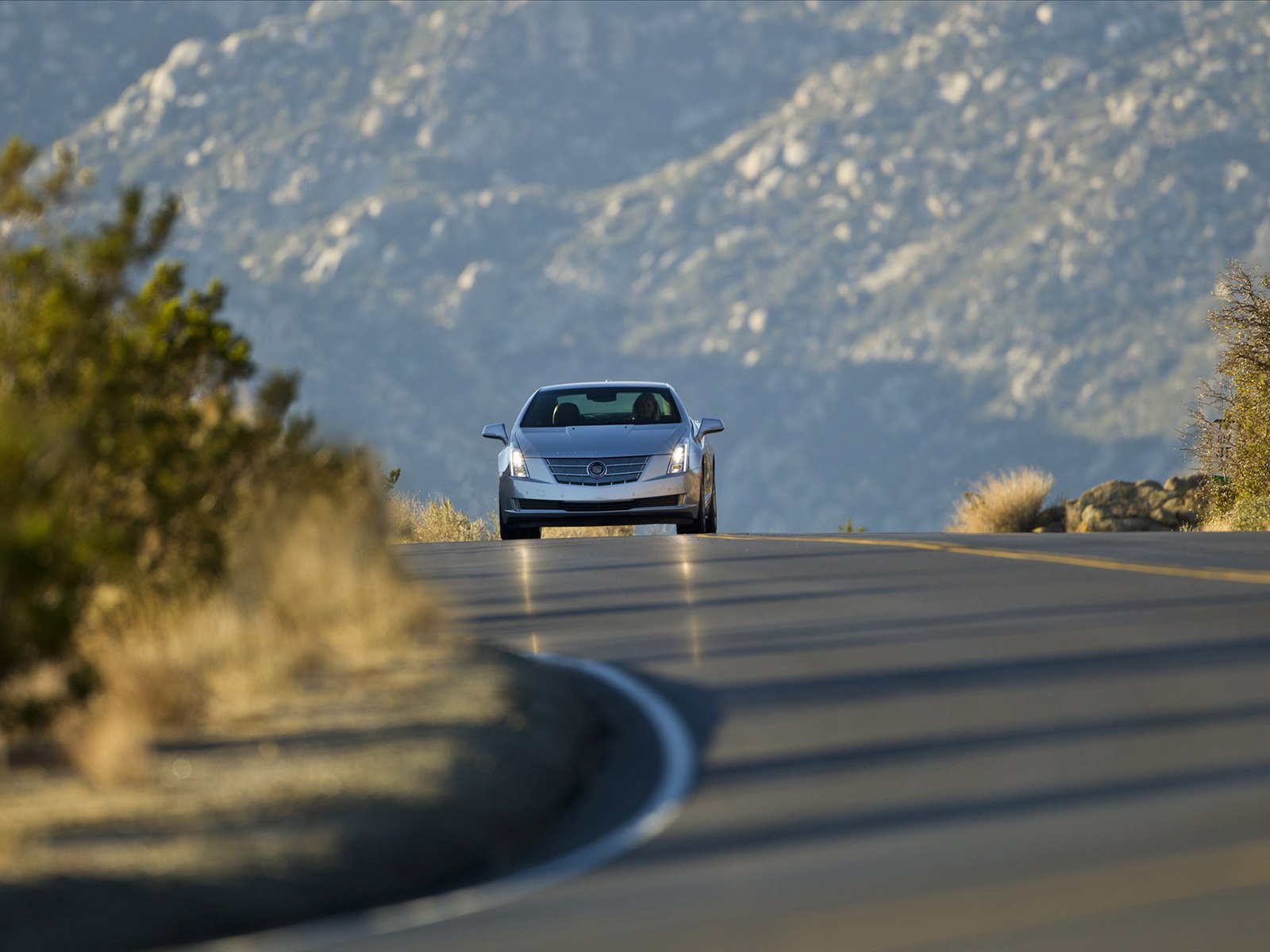 Cadillac ELR 2014