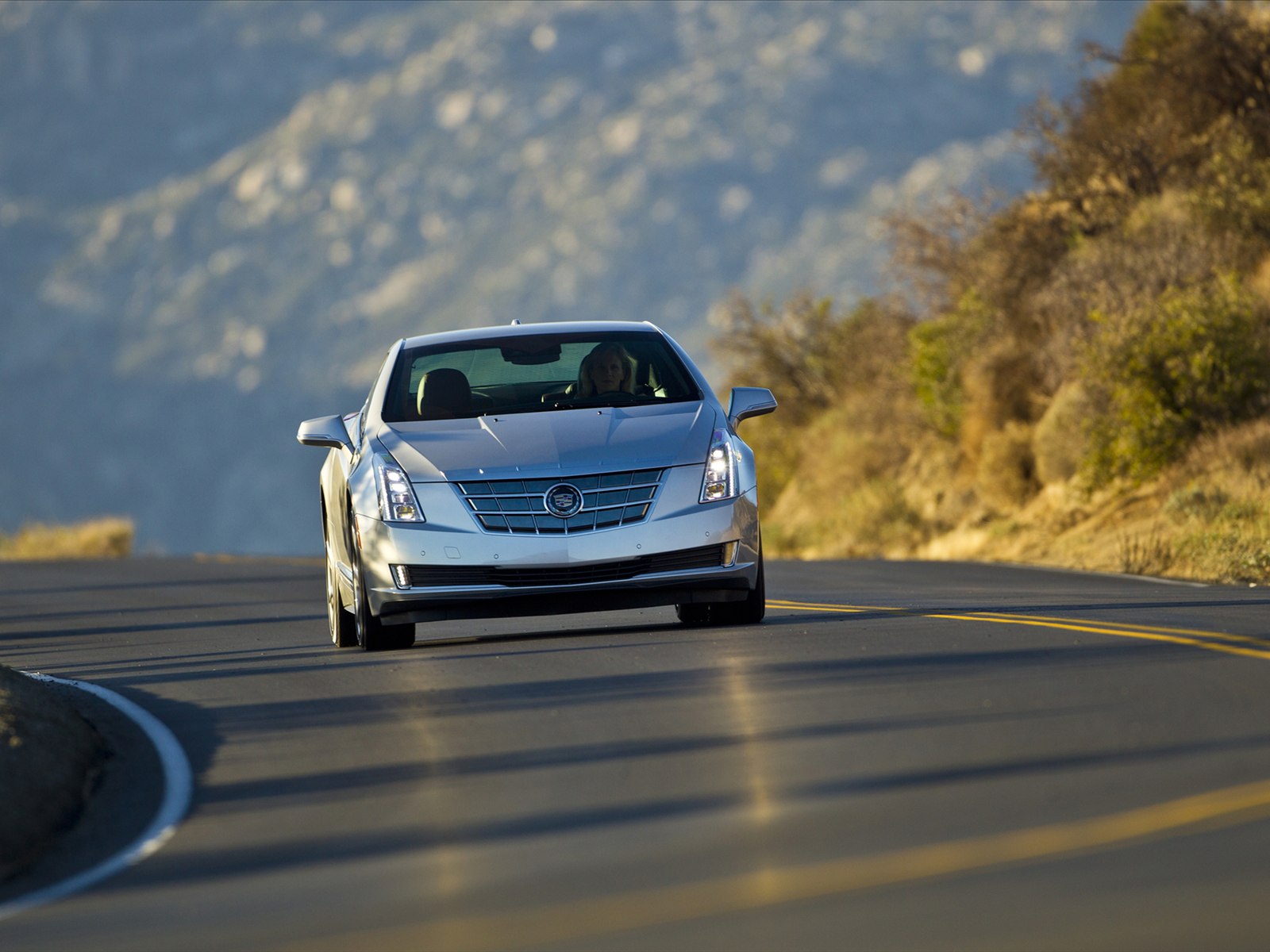 Cadillac ELR 2014