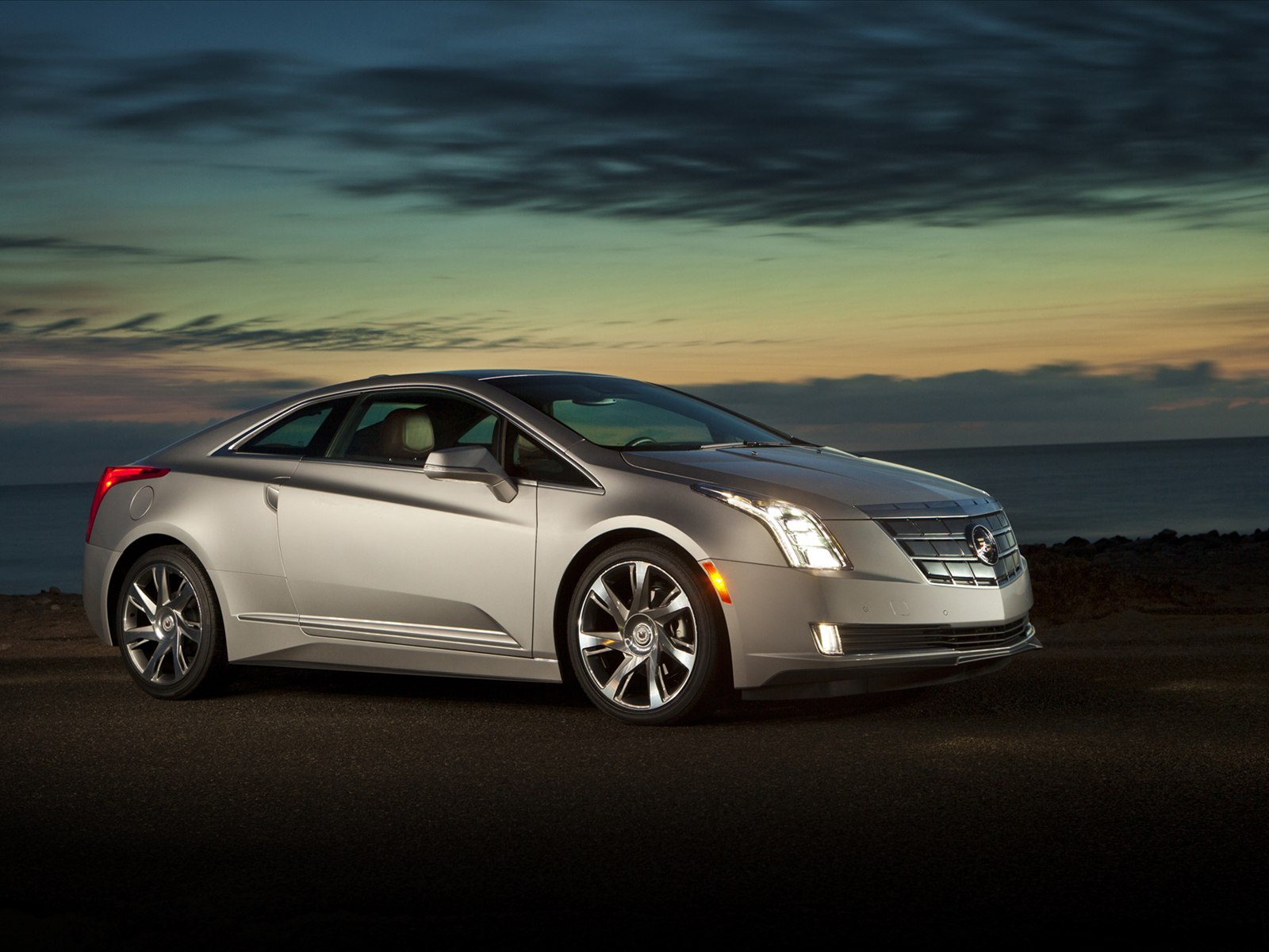 Cadillac ELR 2014